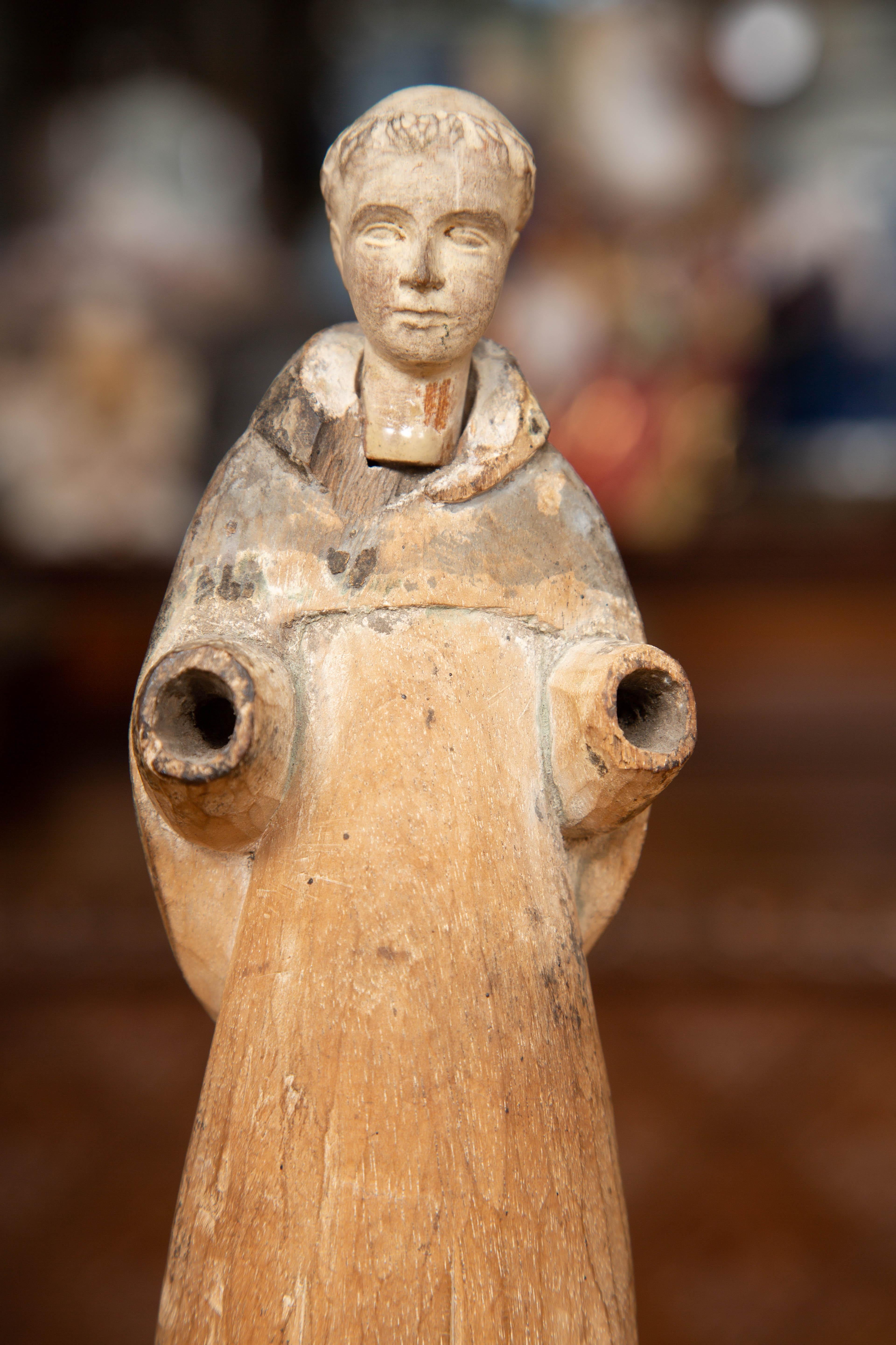Geschnitzte Statue des Heiligen Francis aus dem 18. Jahrhundert im Zustand „Gut“ im Angebot in WEST PALM BEACH, FL