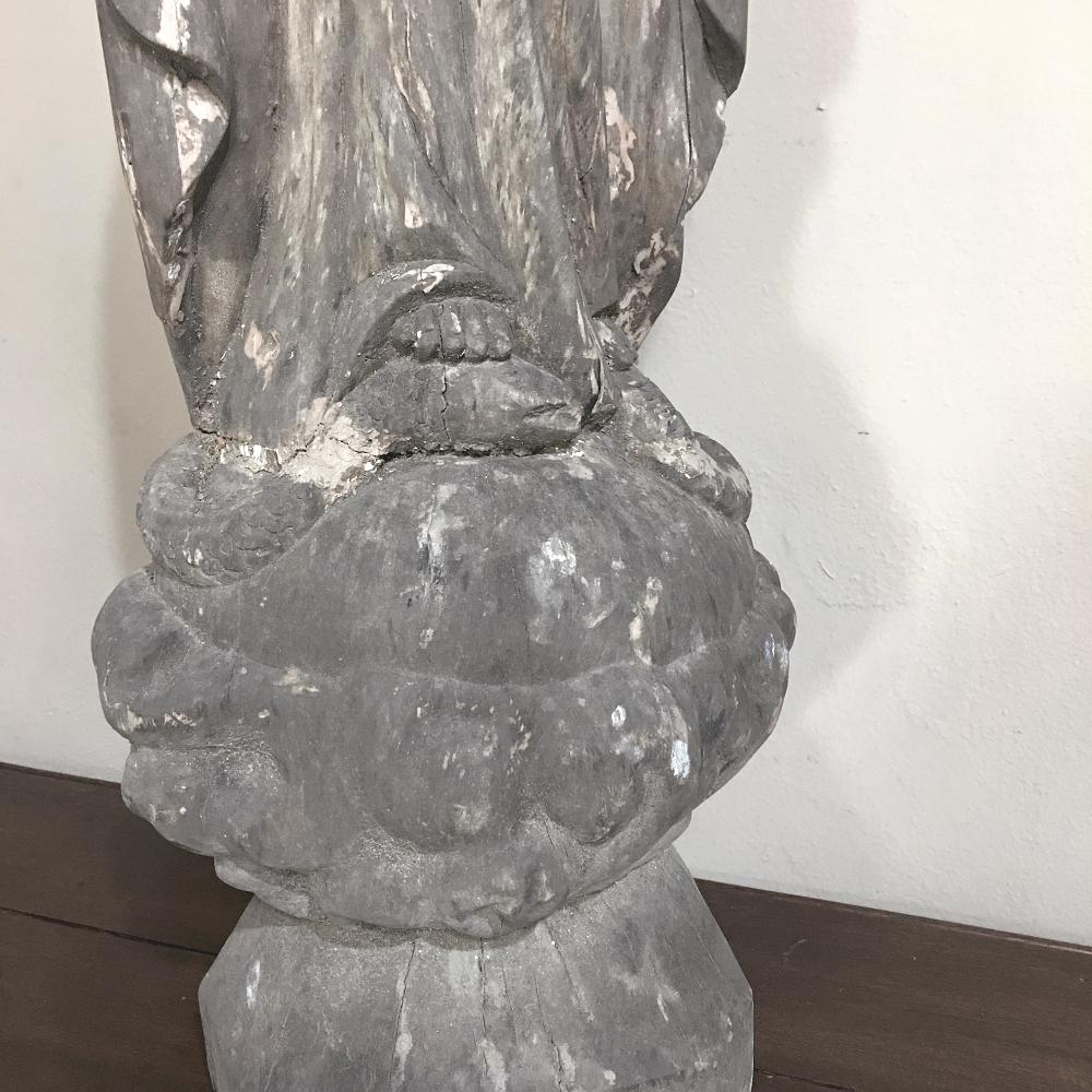 18th Century Carved Wood Madonna Statue For Sale at 1stDibs