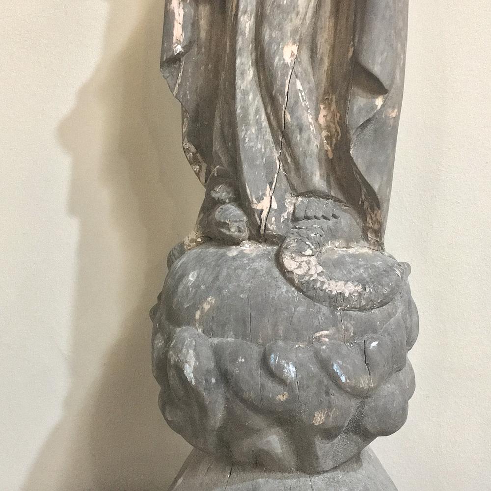 18th Century Carved Wood Madonna Statue For Sale at 1stDibs