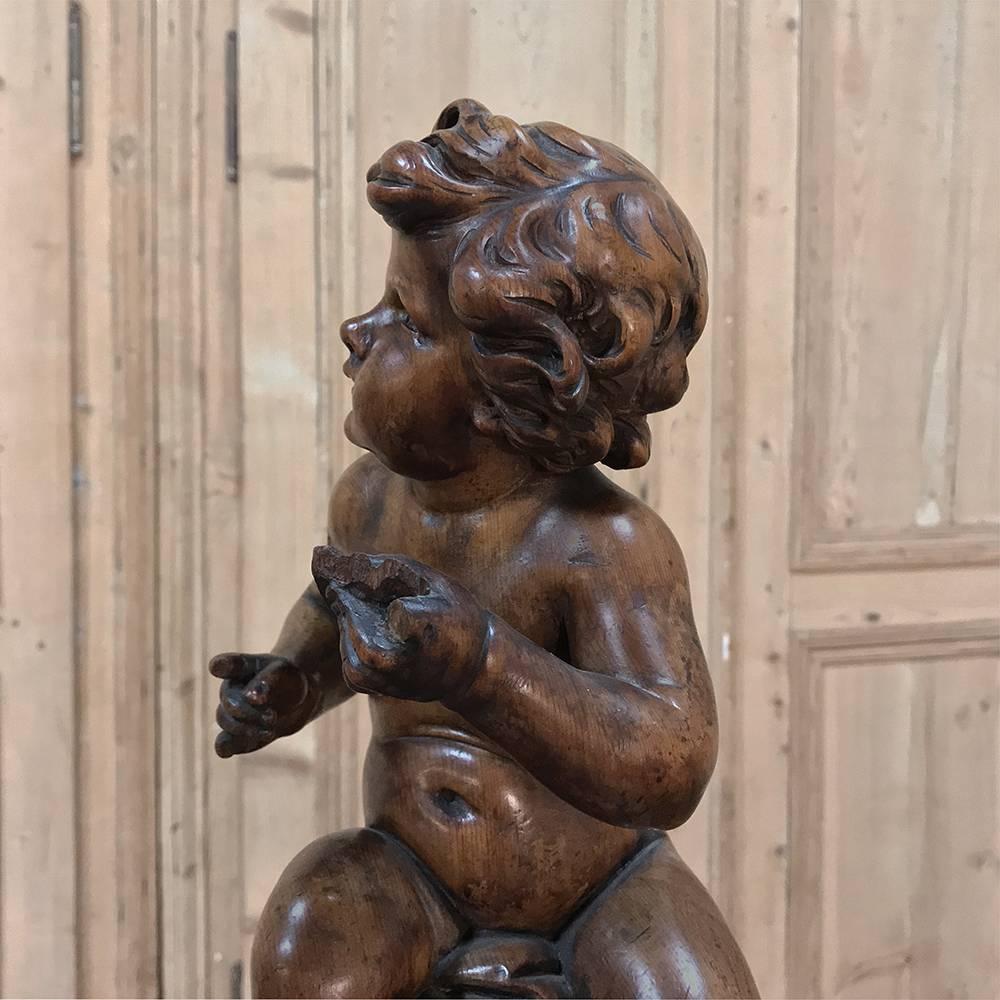 18th Century Hand Carved Wood Statue of a Little Boy For Sale 2