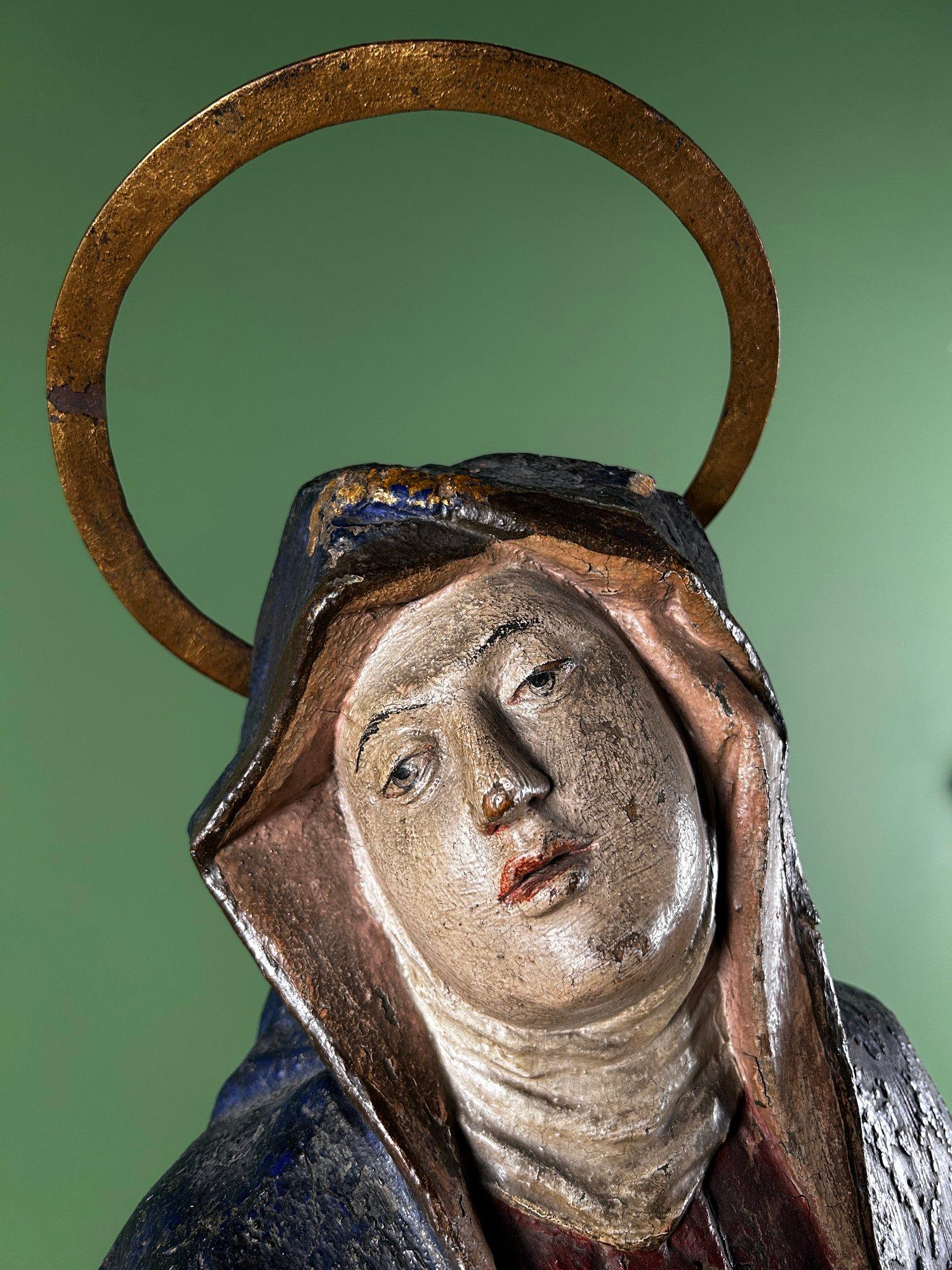 18th Century Carved Wooden Mater Dolorosa (Our Lady of Sorrows) Statue Sculpture en vente 6