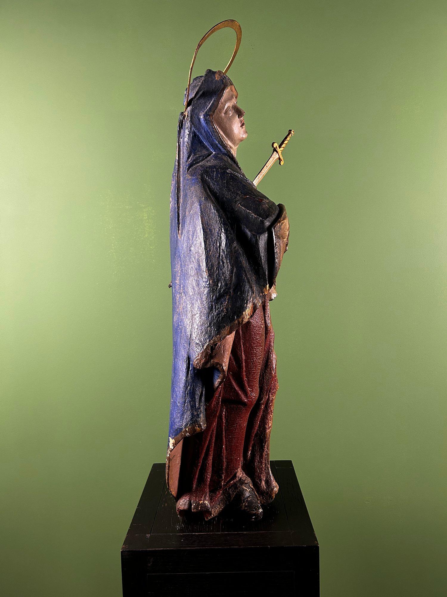 18th Century Carved Wooden Mater Dolorosa (Our Lady of Sorrows) Statue Sculpture en vente 8