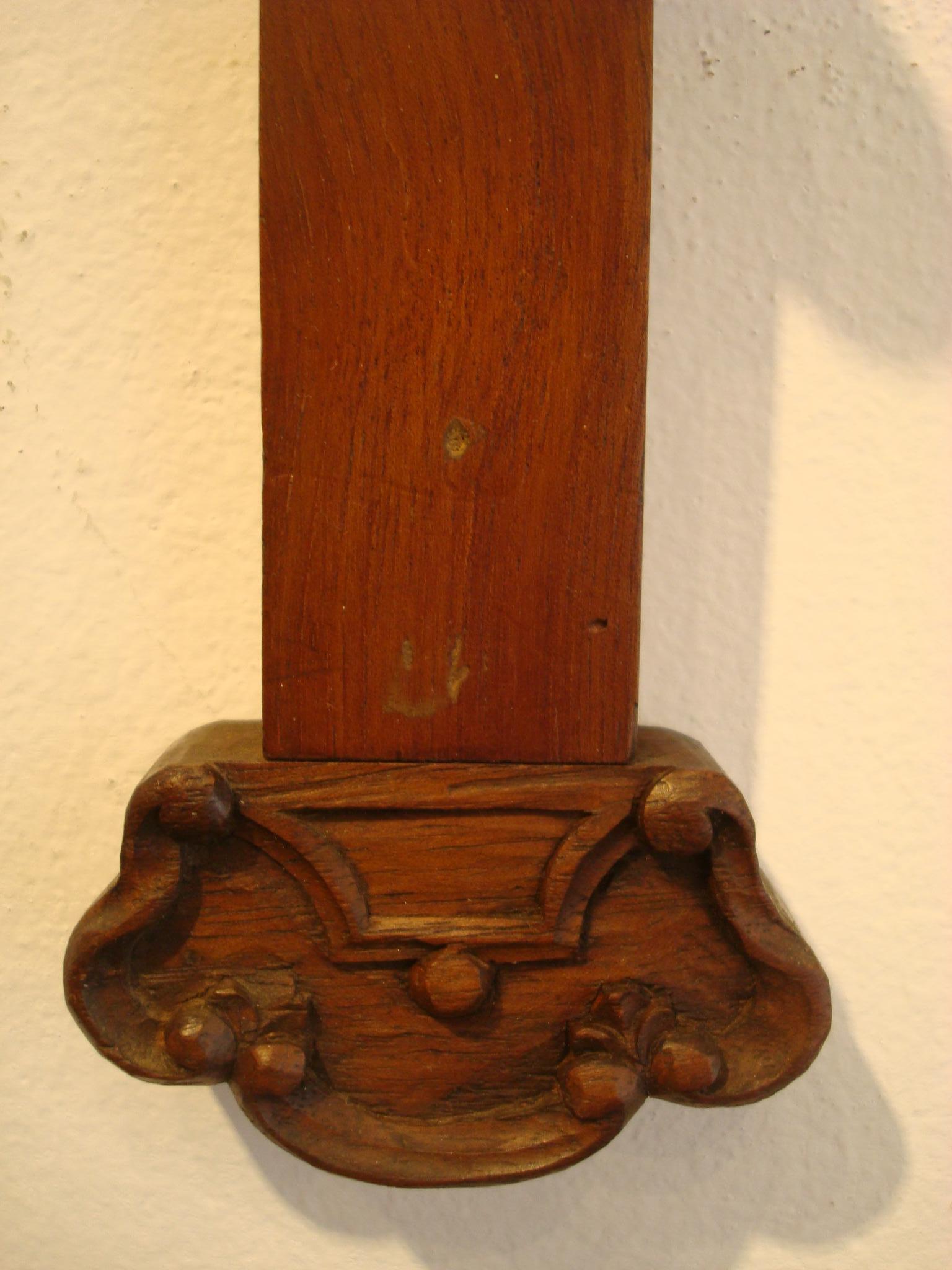 18th Century Carved Wooden Representing Christ on the Cross Folk Art For Sale 7