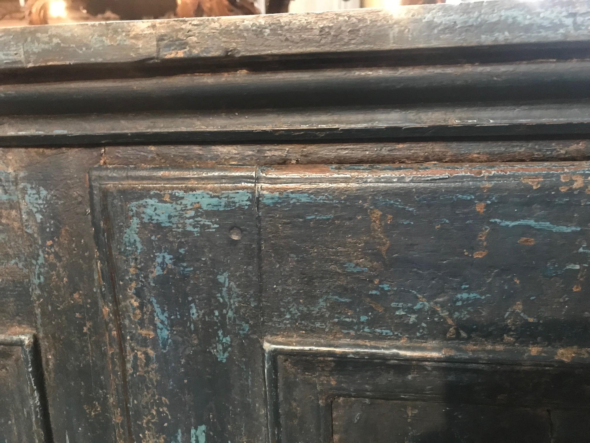 18th Century Catalan Buffet Cabinet 3