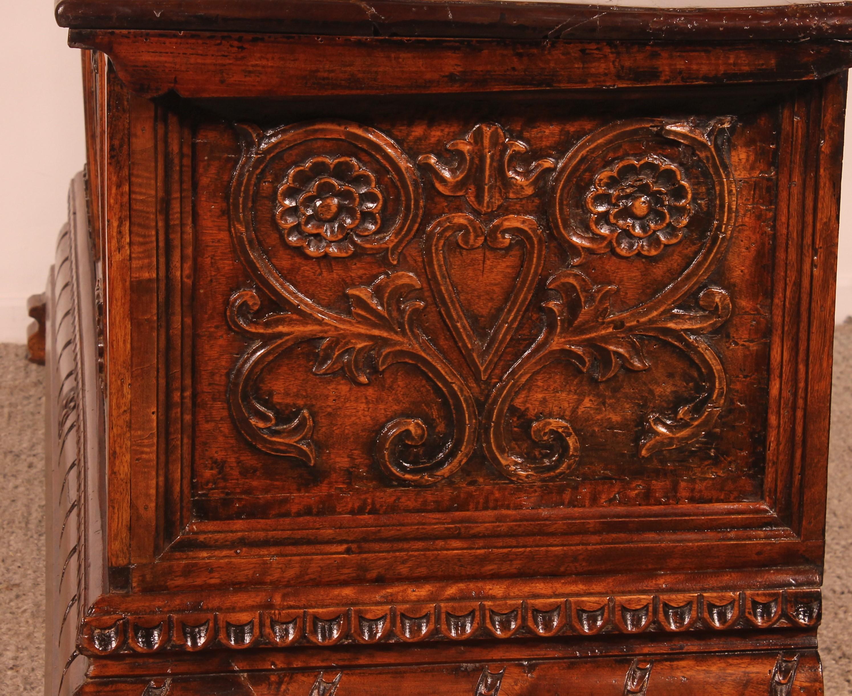 18th Century and Earlier 18th Century Catalan Chest In Walnut