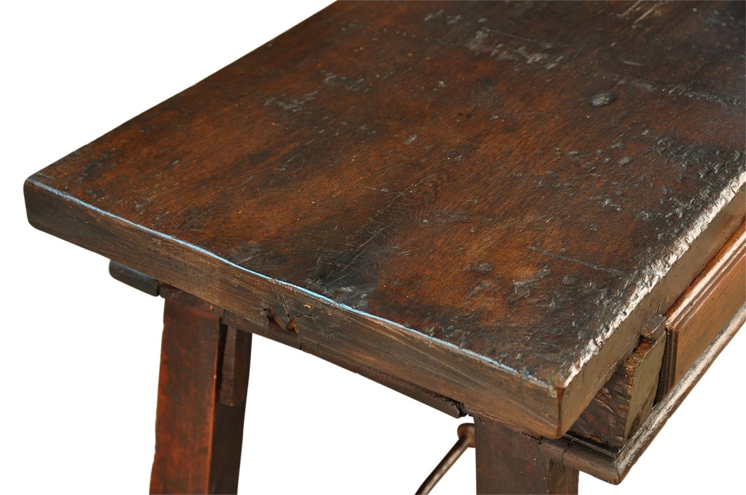 18th Century Catalan Writing Table, Console In Good Condition In Atlanta, GA