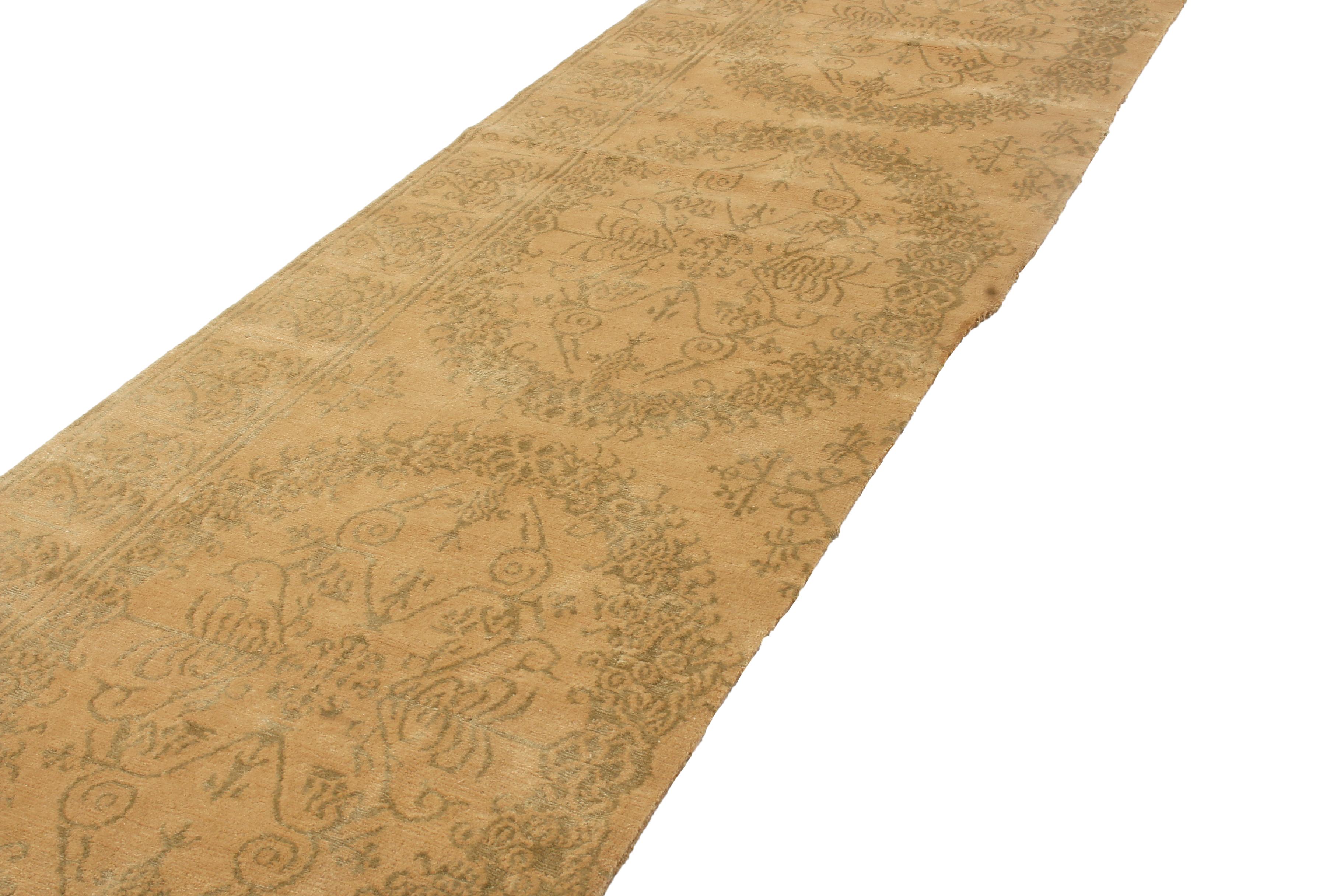 Nepalese 18th Century Catana Inspired Geometric Beige and Green Wool-Silk Rug