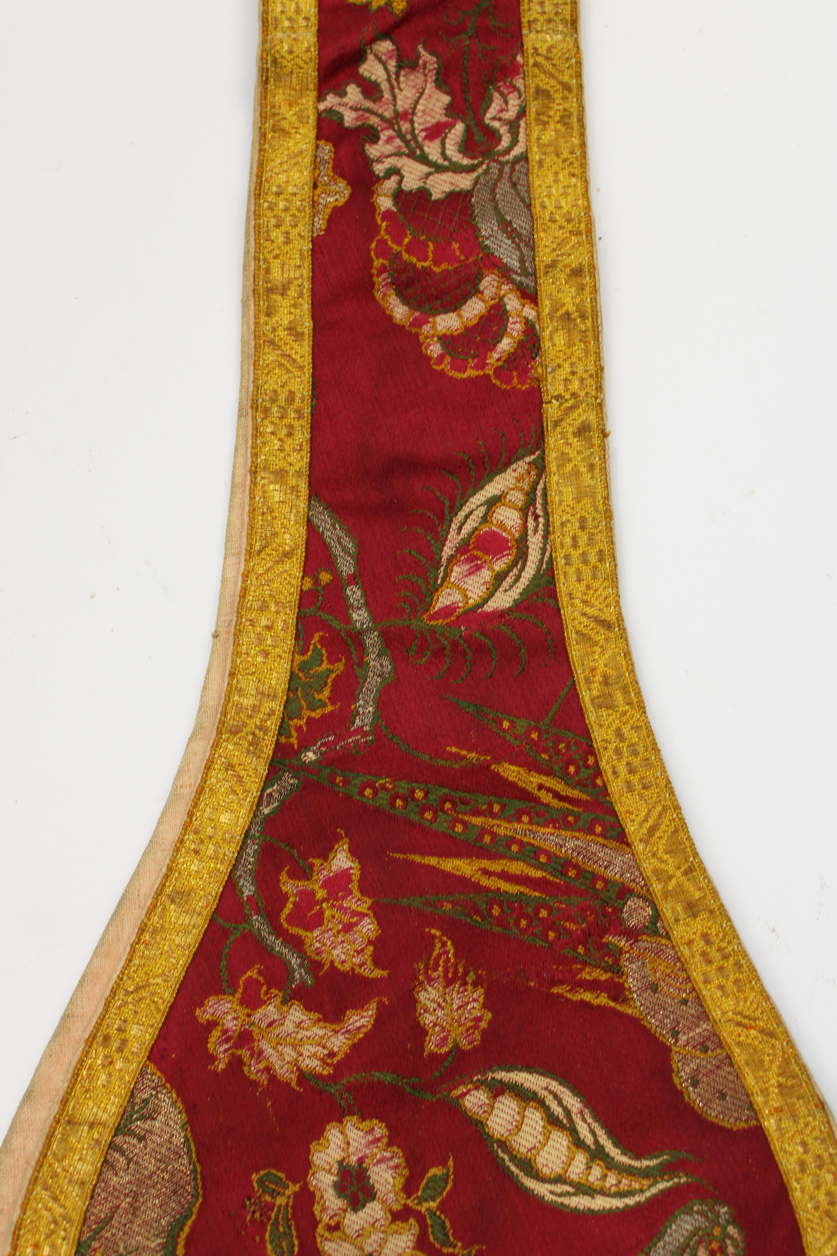 Louis XVI 18th Century Catholic pair of French Lyon Silk Maniples Gold Braid France For Sale