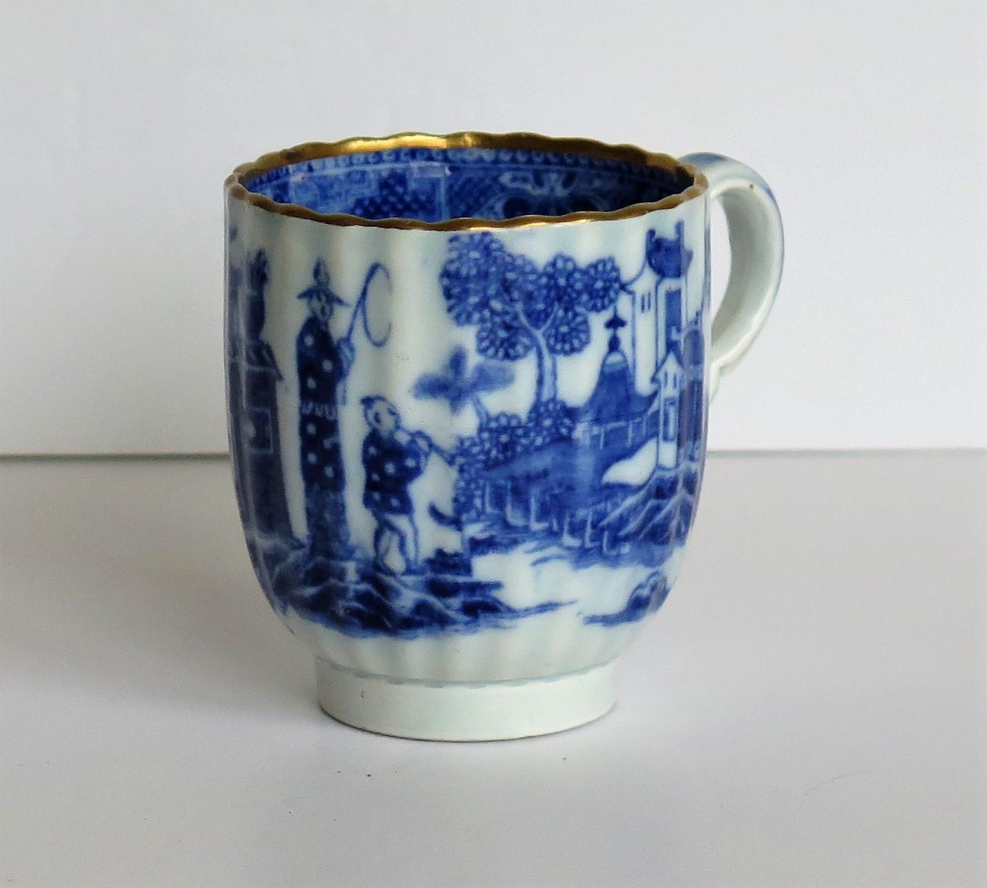 18th Century Caughley Coffee Cup Pearlware Gilded Chinoiserie Patn, circa 1785 In Good Condition In Lincoln, Lincolnshire