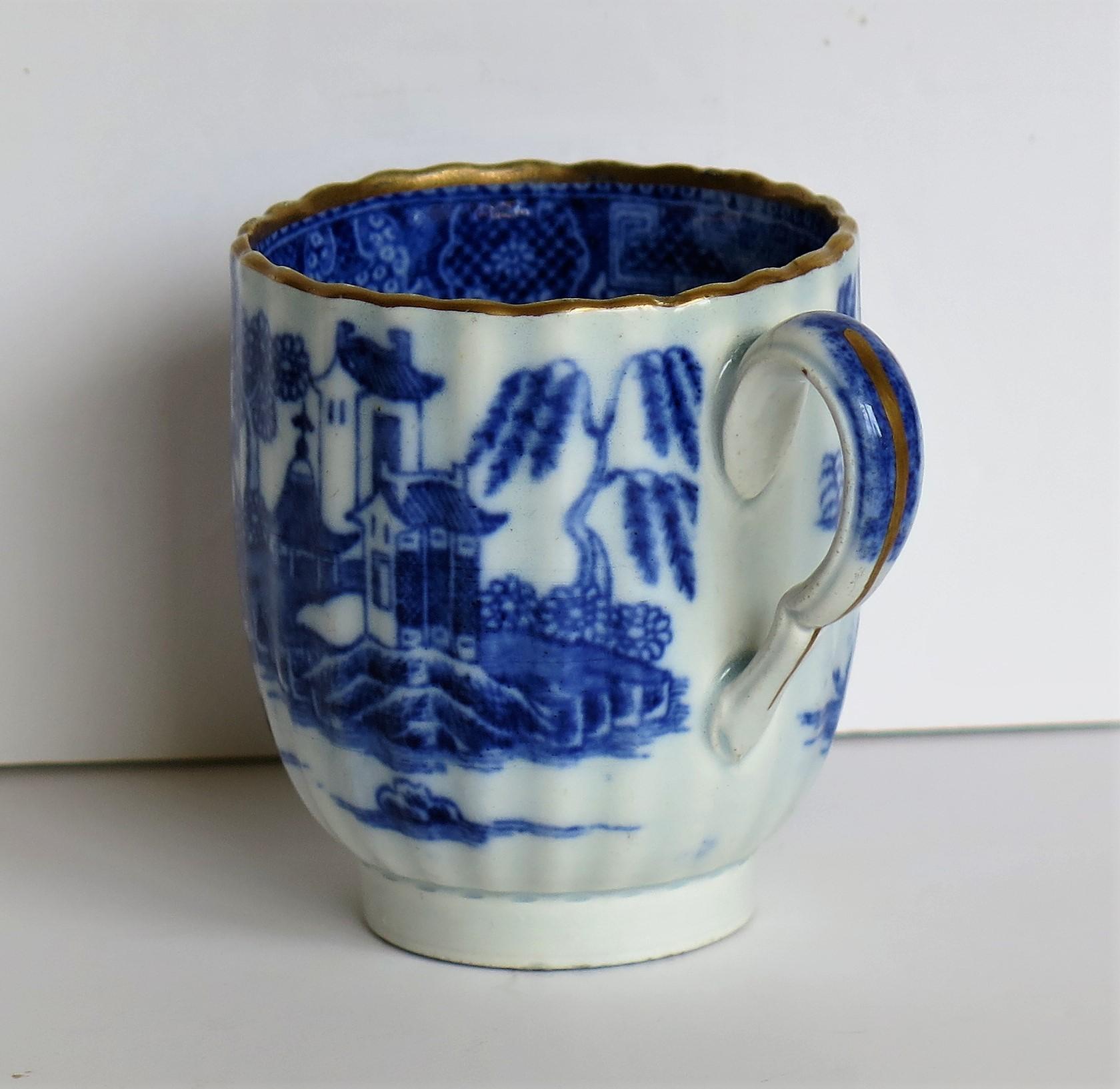 18th Century Caughley Coffee Cup Pearlware Gilded Chinoiserie Patn, circa 1785 1