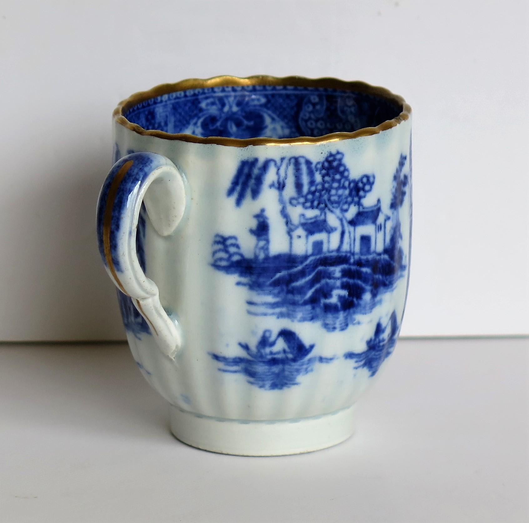 18th Century Caughley Coffee Cup Pearlware Gilded Chinoiserie Patn, circa 1785 3