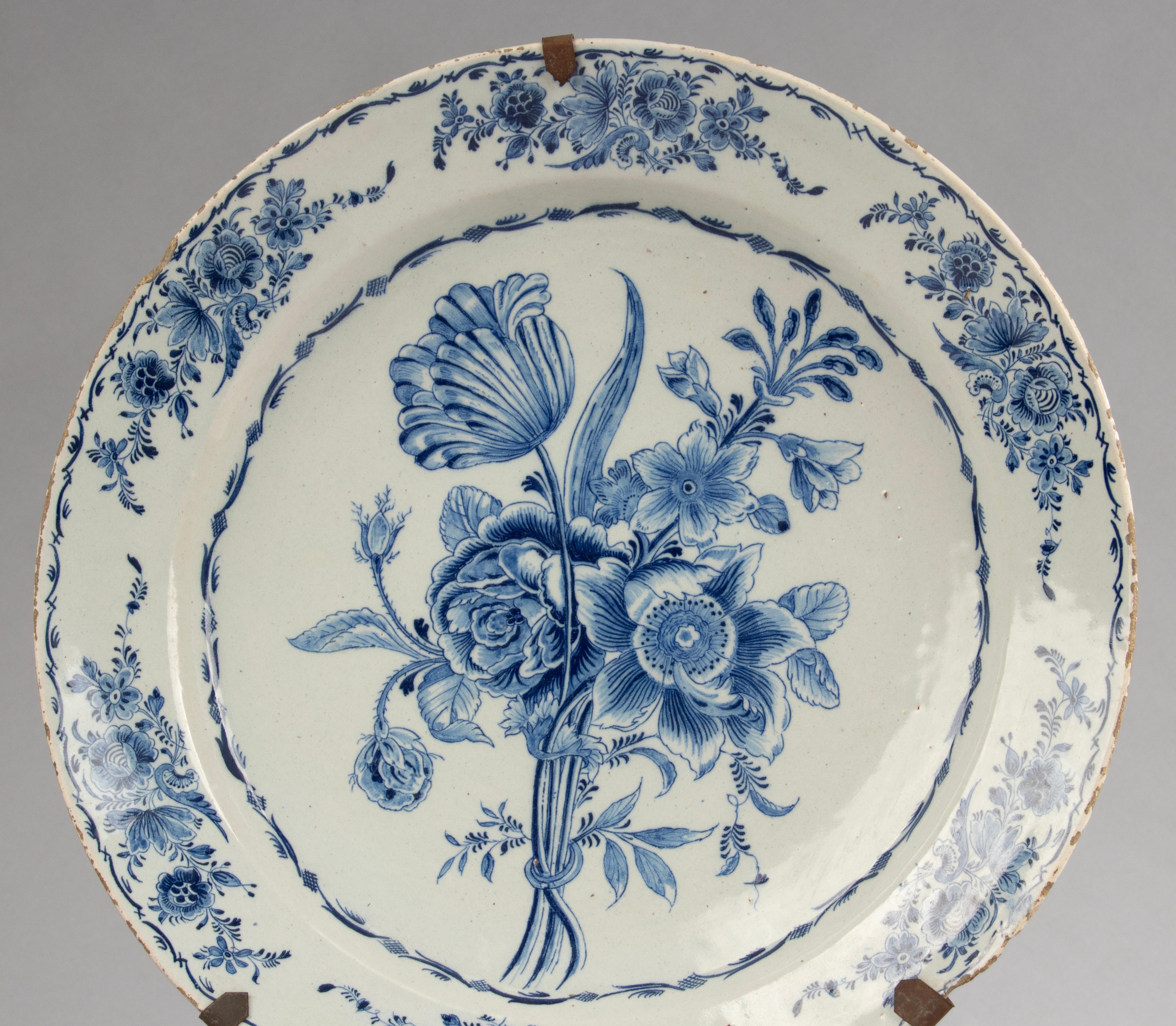18th Century Ceramic Delft Wall Plate  For Sale 2