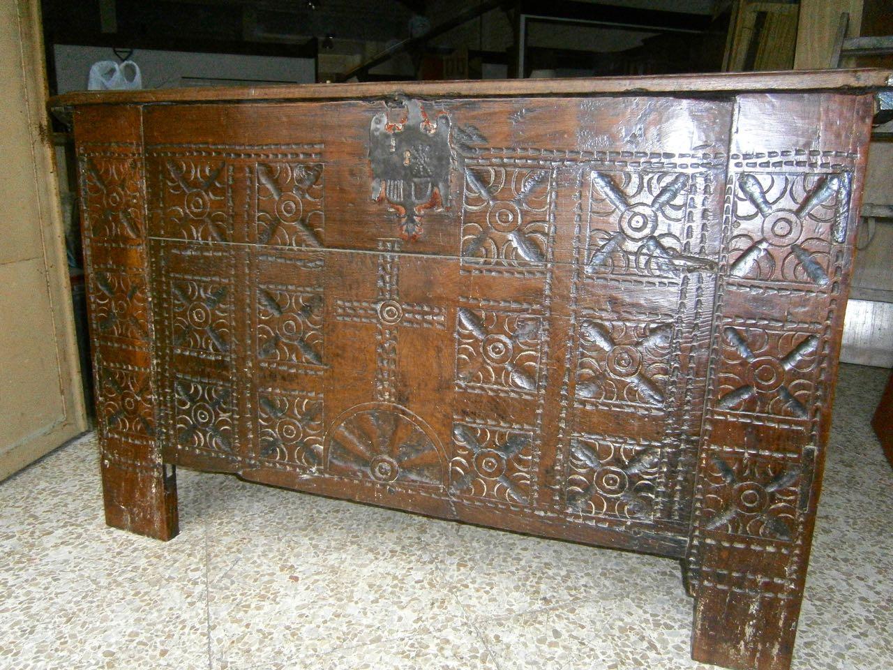 Rustic 18th Century Cherry and Chestnut Basque Arms Chest 