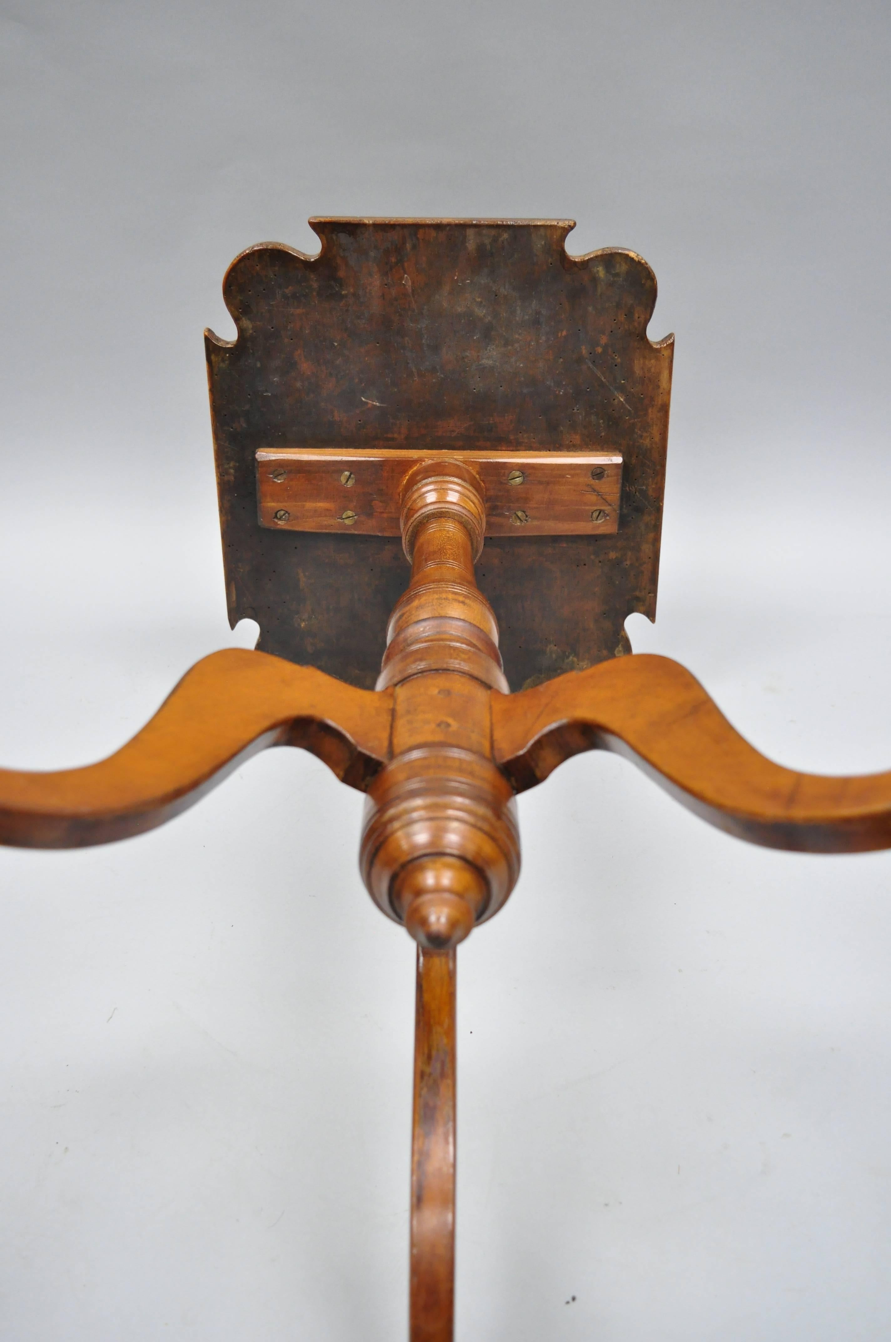 18th Century Cherry Candle Stand Tea Table Tripod Pedestal Scallop Carved Top 1