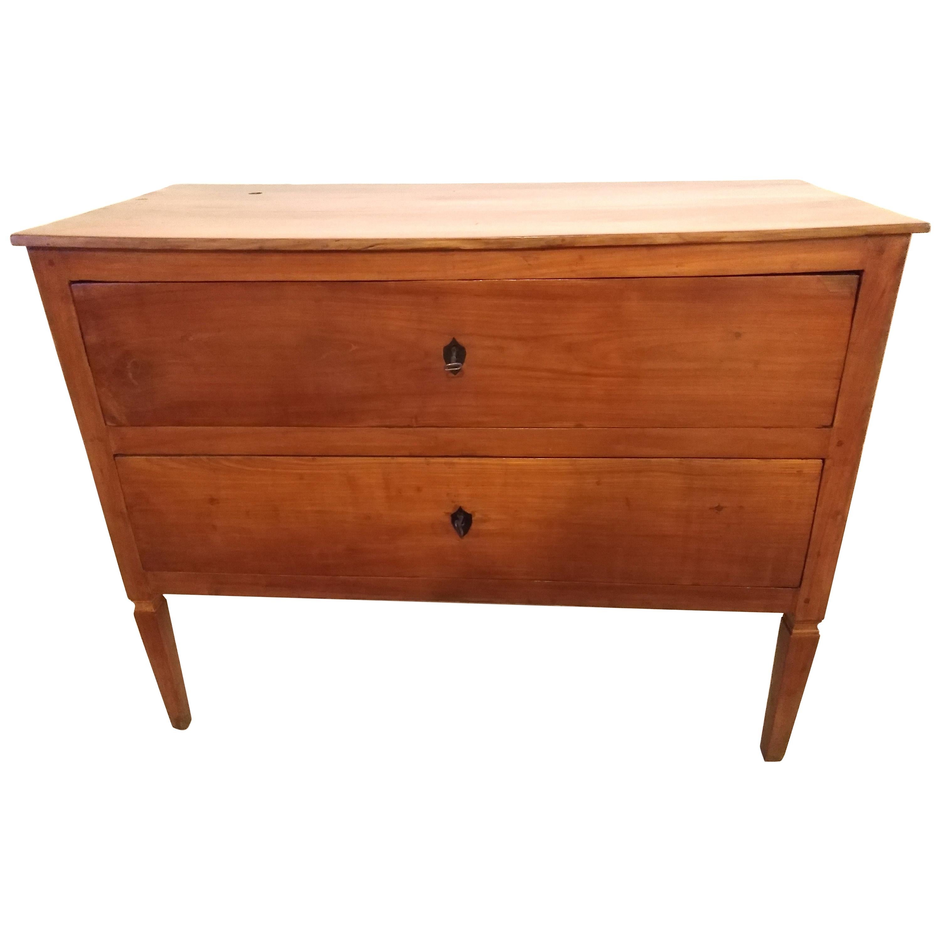 18th Century Cherrywood Chest of Drawers, Tuscany Louis XVI Italian Furniture For Sale