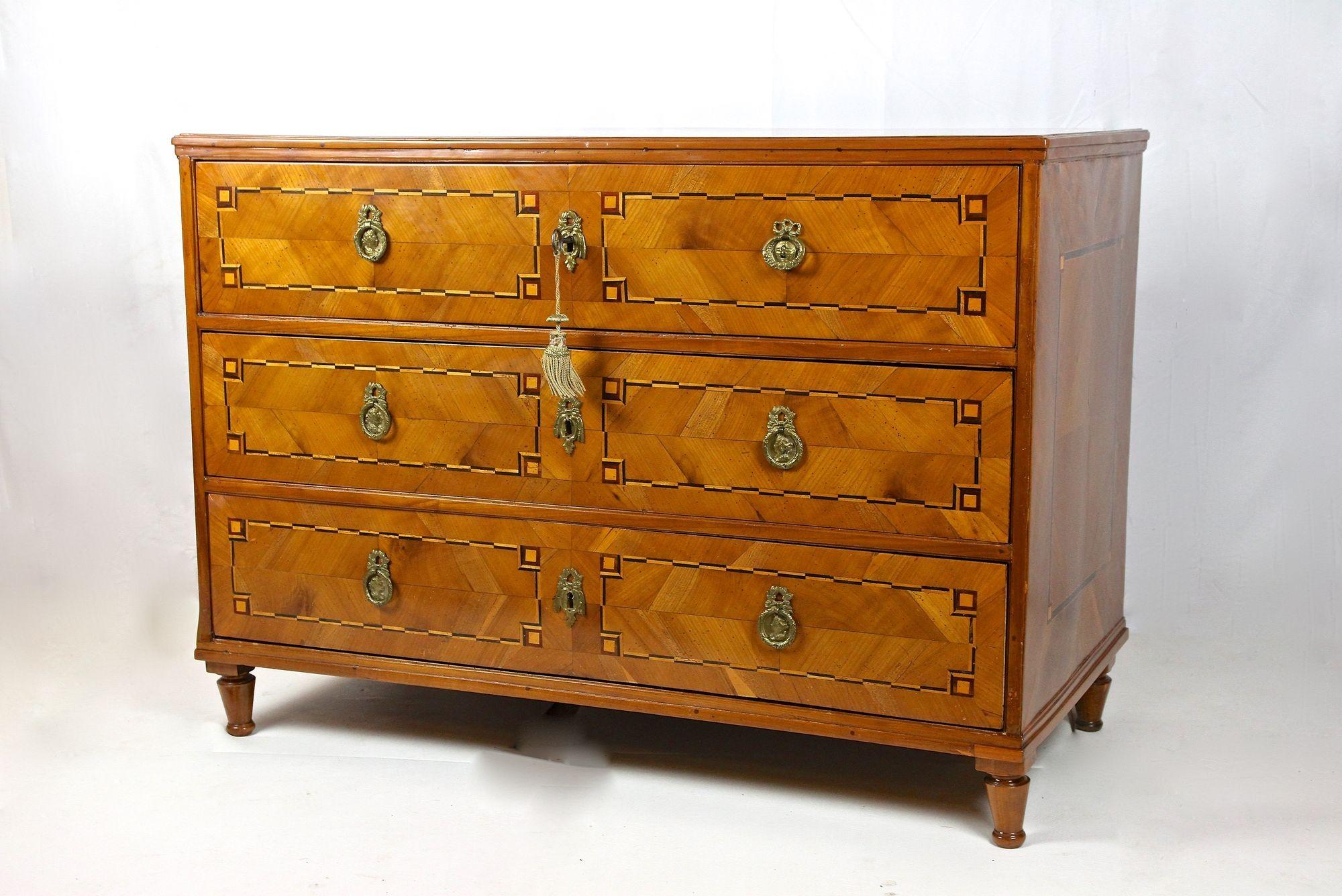 18th Century Cherrywood Chest of Drawers, Josephinism Period, Austria circa 1790 For Sale 4