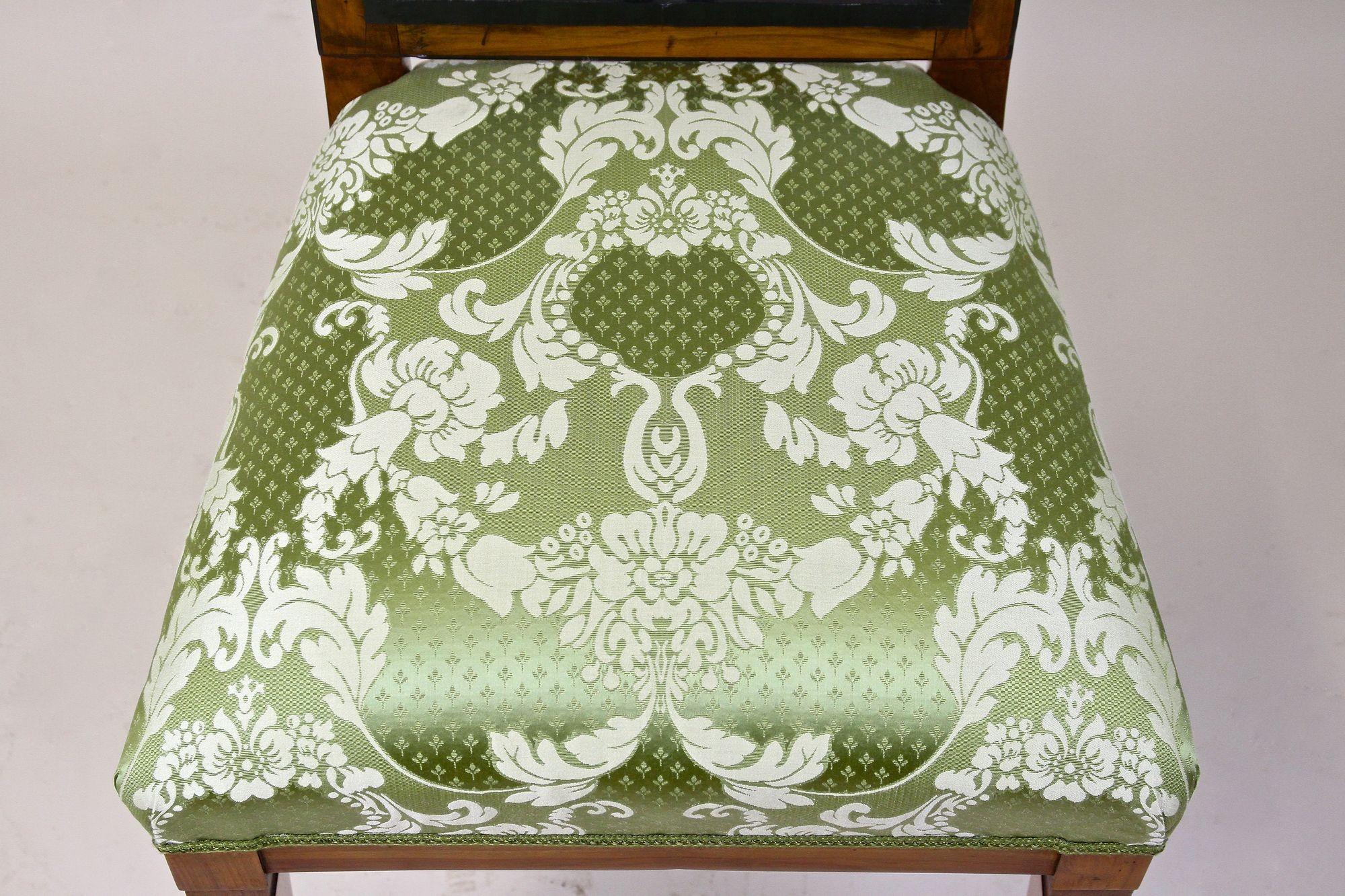 chaise merisier