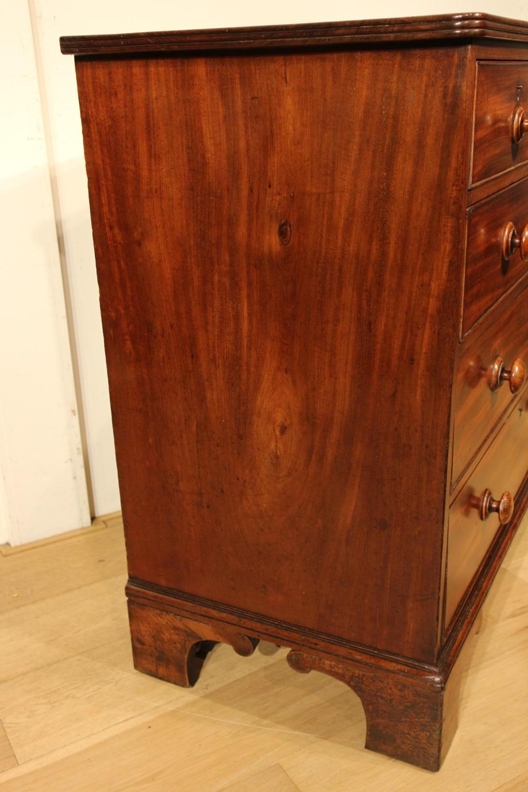 18th Century Chest of Drawers 2