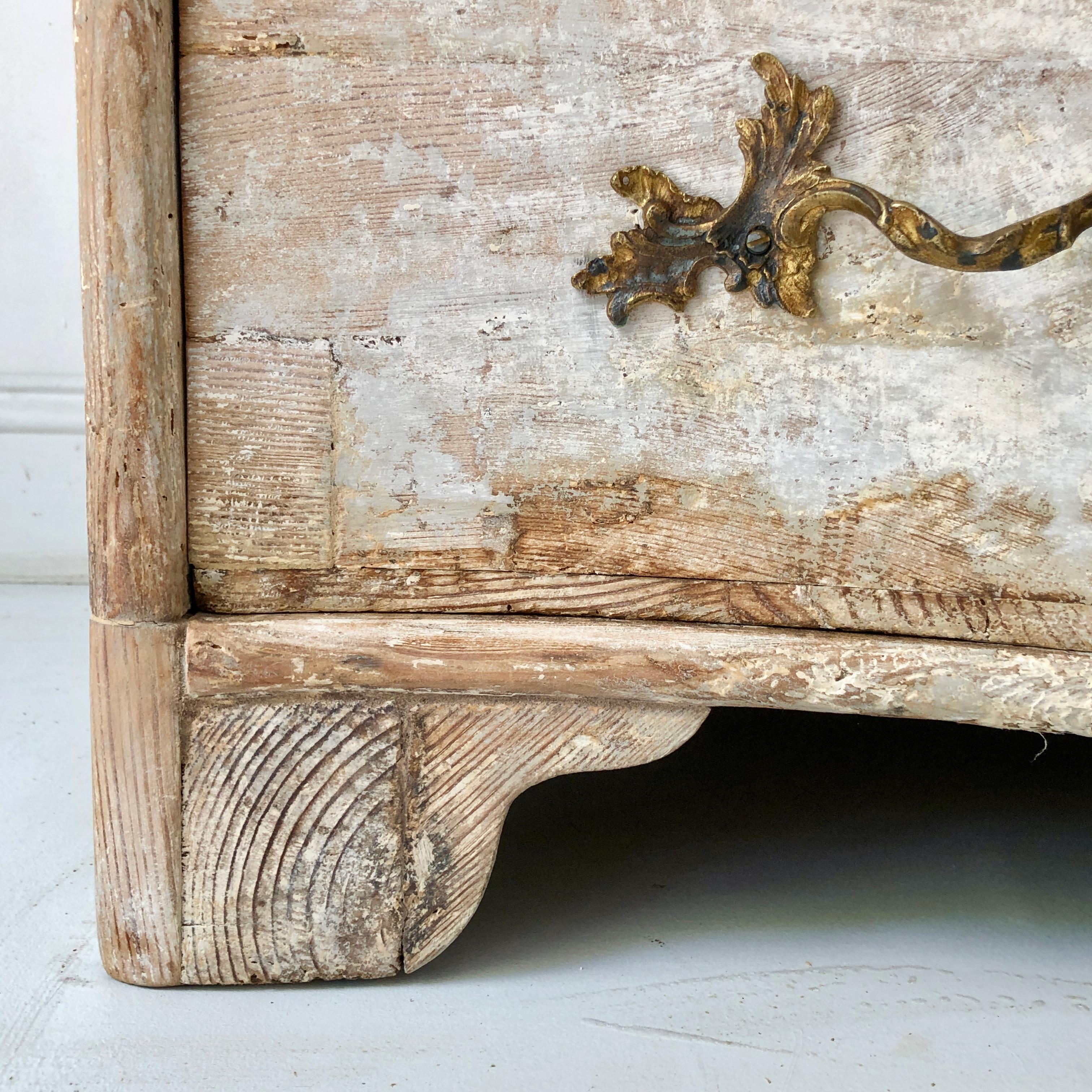 18th Century Chest of Drawers from Late Baroque For Sale at 1stDibs
