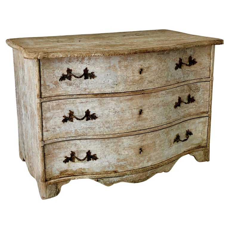 18th Century Chest of Drawers from Late Baroque For Sale at 1stDibs