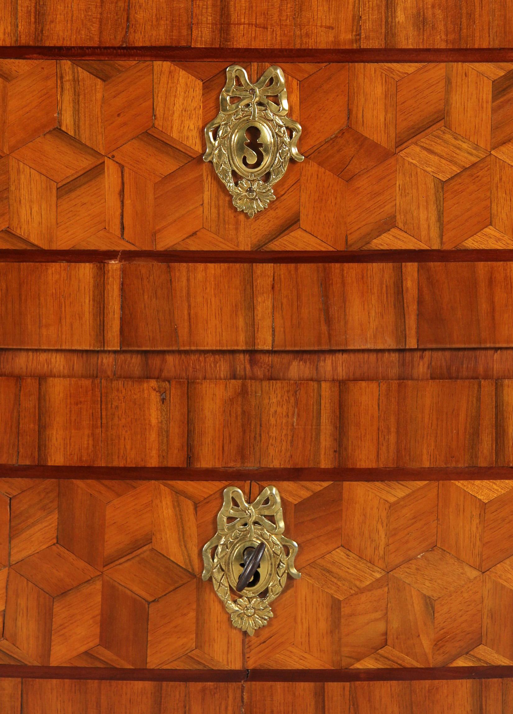 18th Century Chest Of Drawers with Trompe-l'œil Marquetry, Germany, circa 1770 For Sale 1