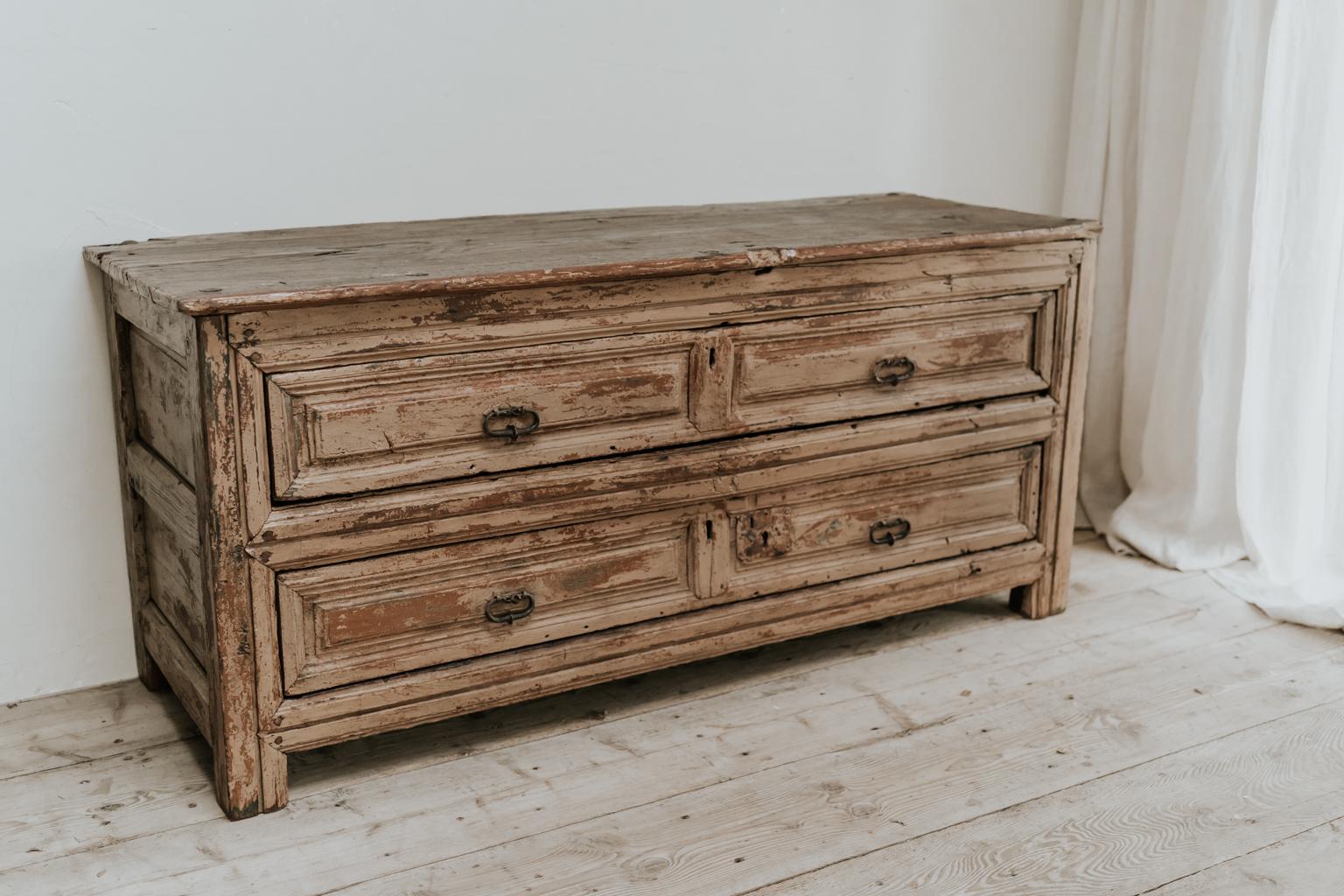 18th Century Chestnut and Oak Chest of Drawers/Commode 5
