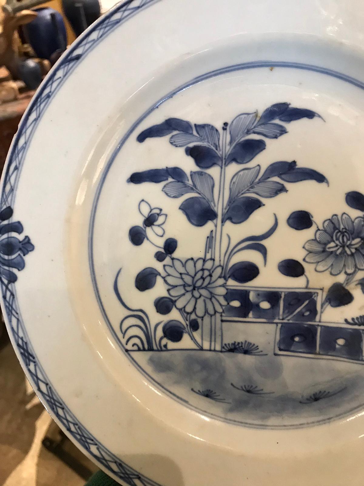 18th Century and Earlier 18th Century Chinese Blue and White Porcelain Plate For Sale