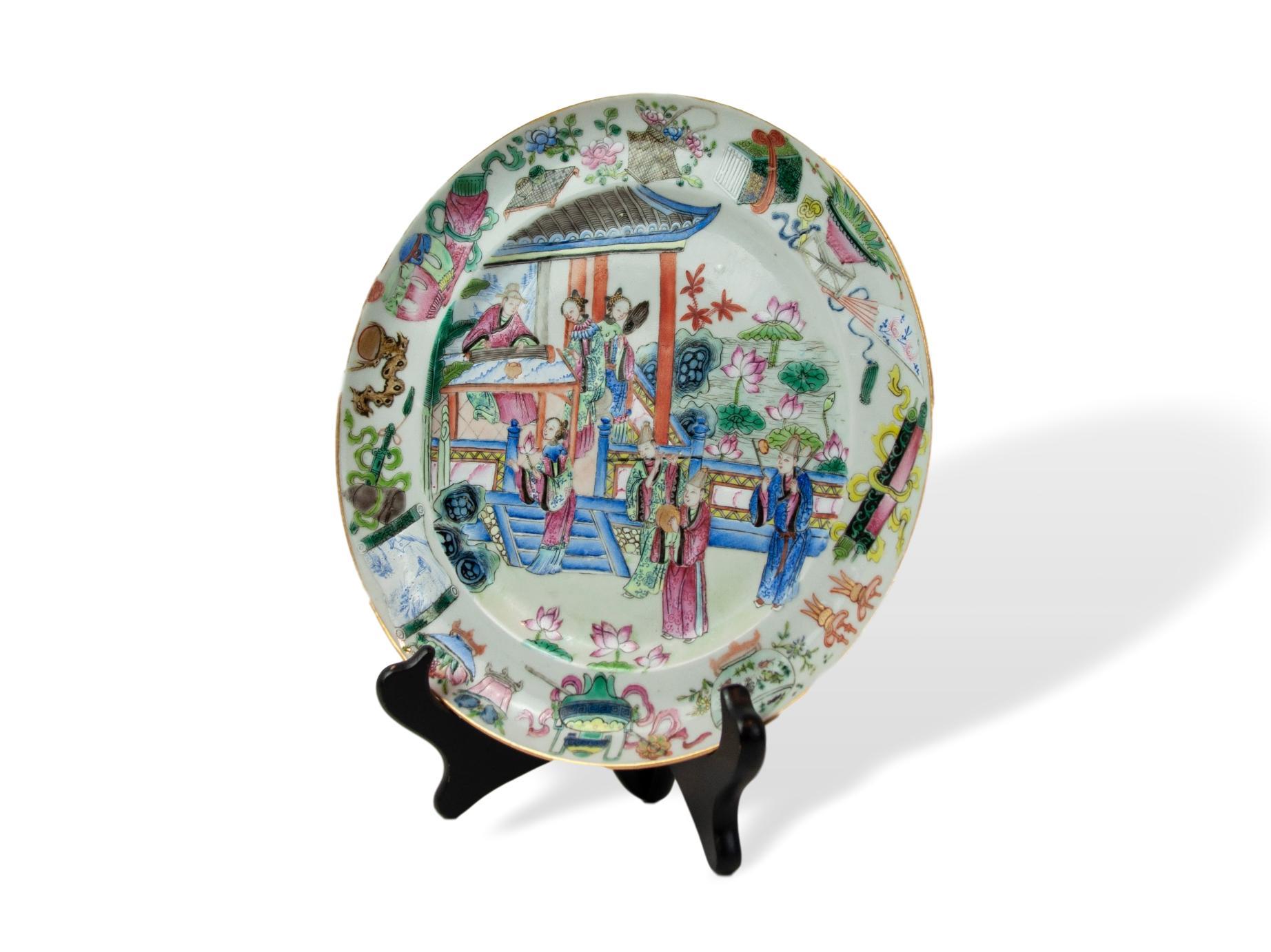 Exportation chinoise Assiette Famille Rose de Canton, vers 1840