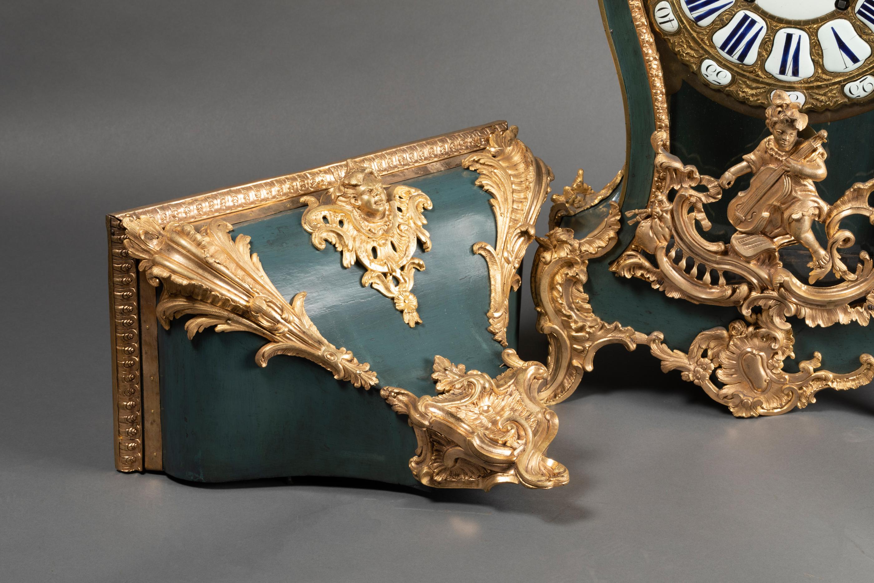 18th Century, Chinese Cartel in Green Lacquer, Louis XV Period For Sale 6