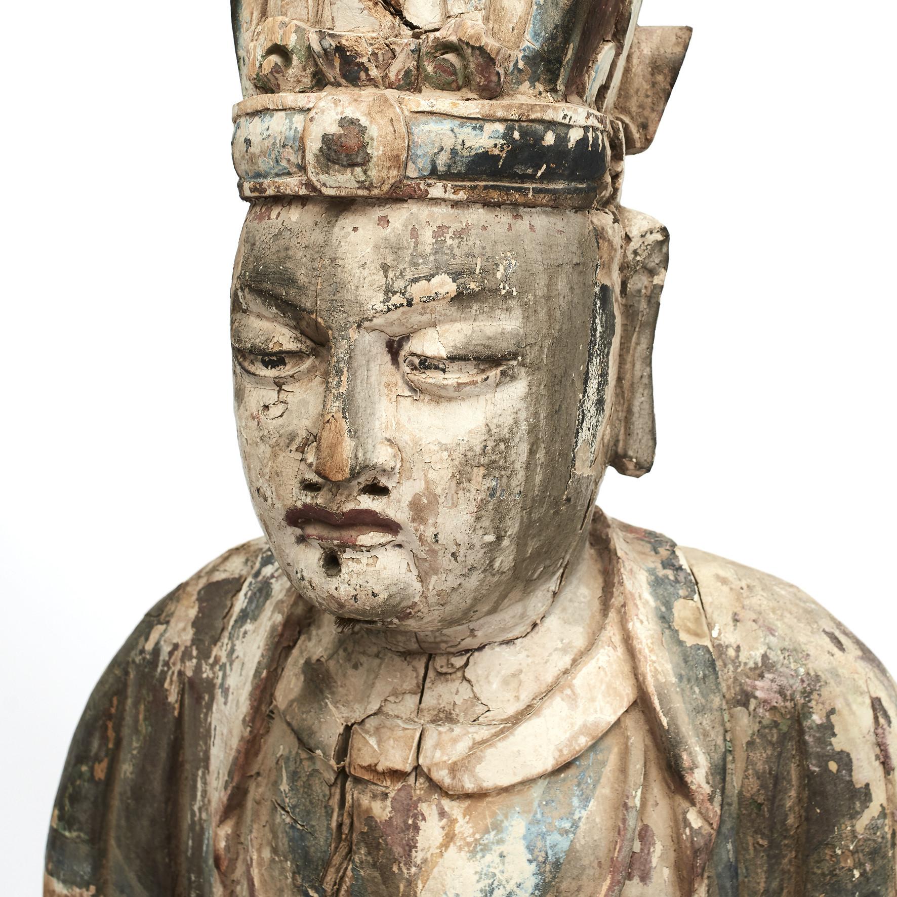18th Century Chinese Carved and Painted Wood Figure of a Chinese Official In Good Condition In Kastrup, DK
