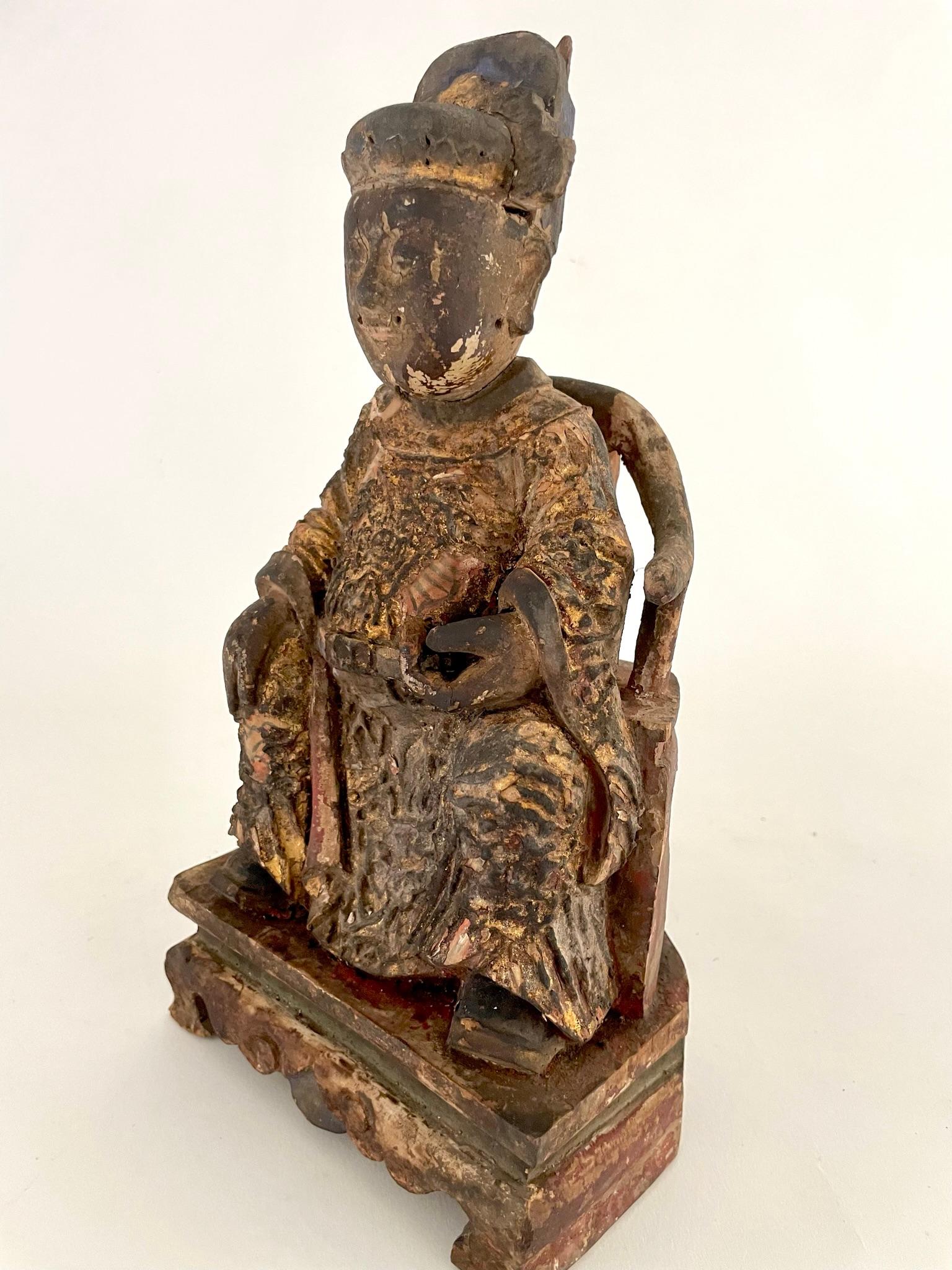 18th Century Chinese Carved Wooden Alter God For Sale 12