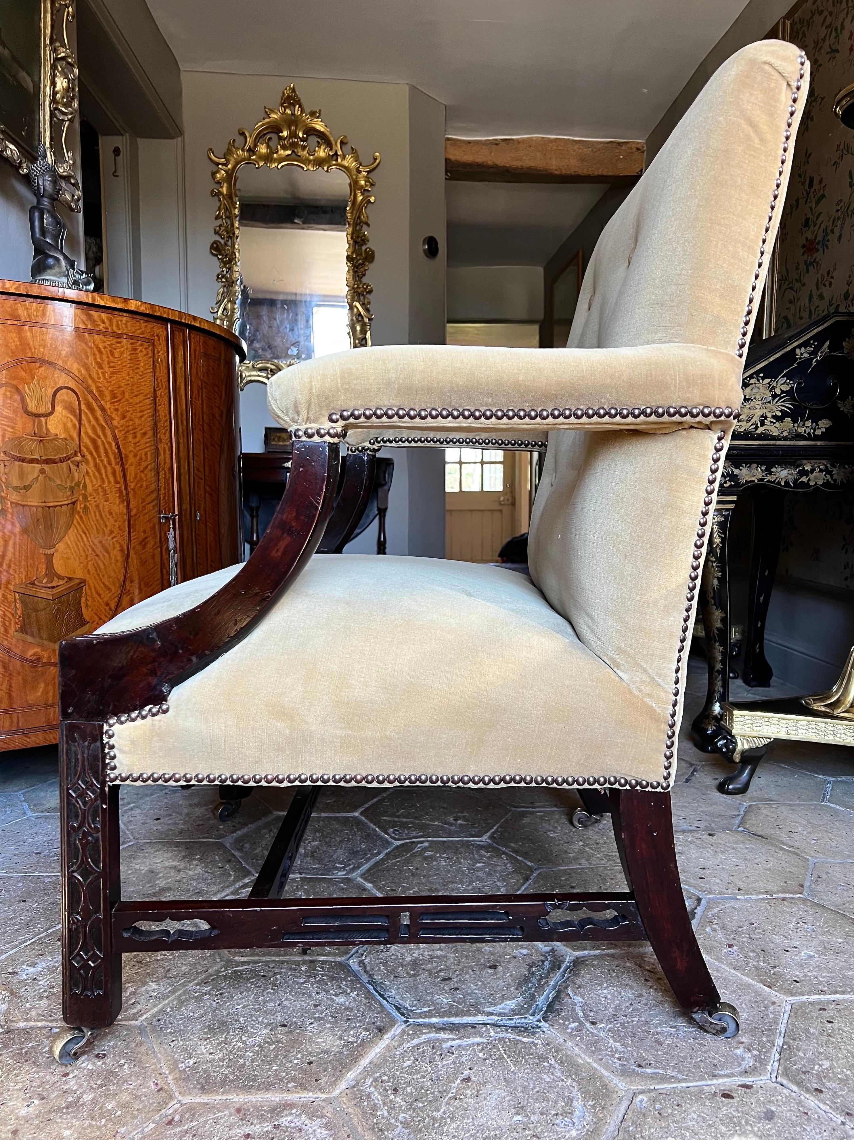 18th Century Chinese Chippendale Mahogany Gainsborough Library Armchair For Sale 1