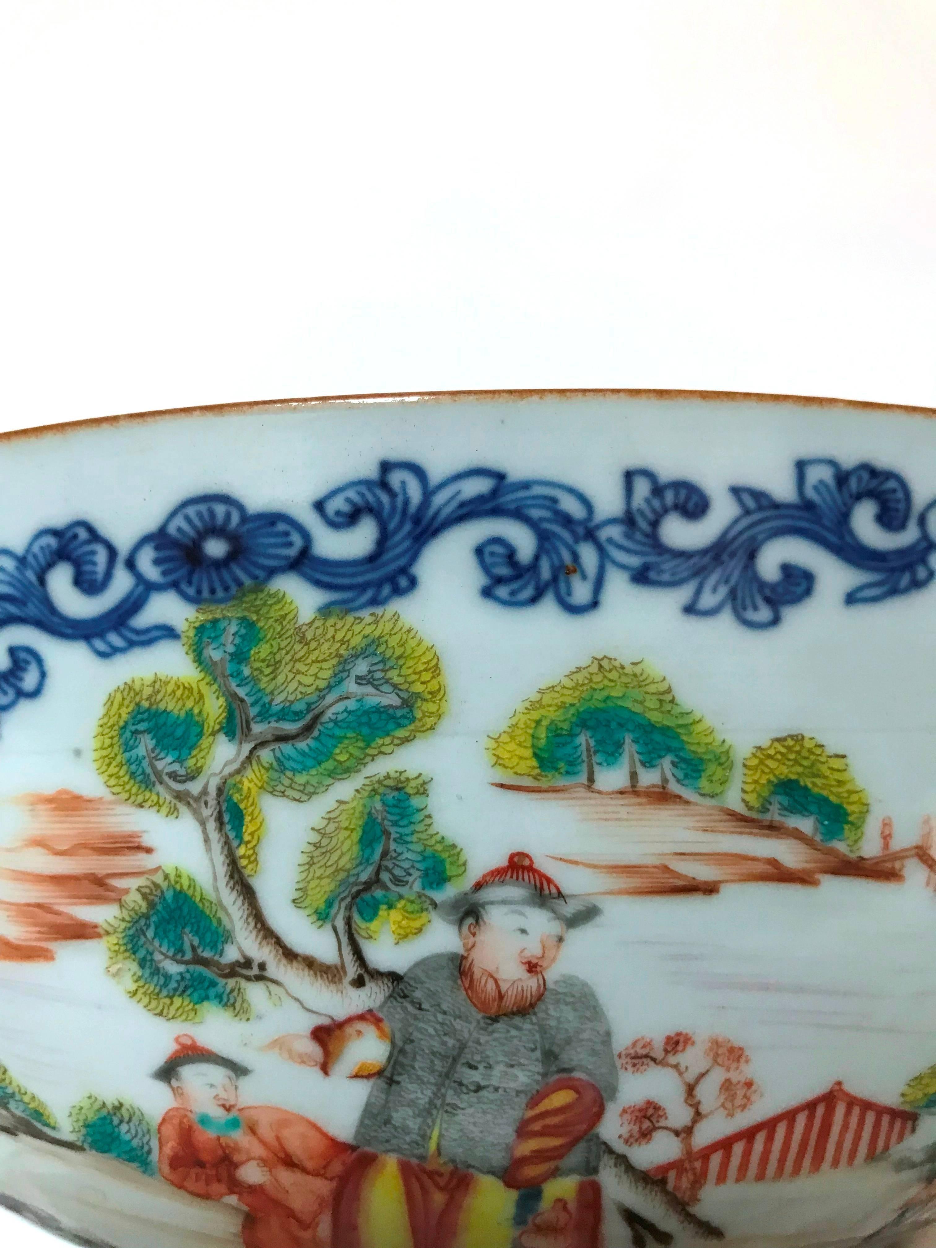 18th Century Chinese Export Bowl For Sale 6
