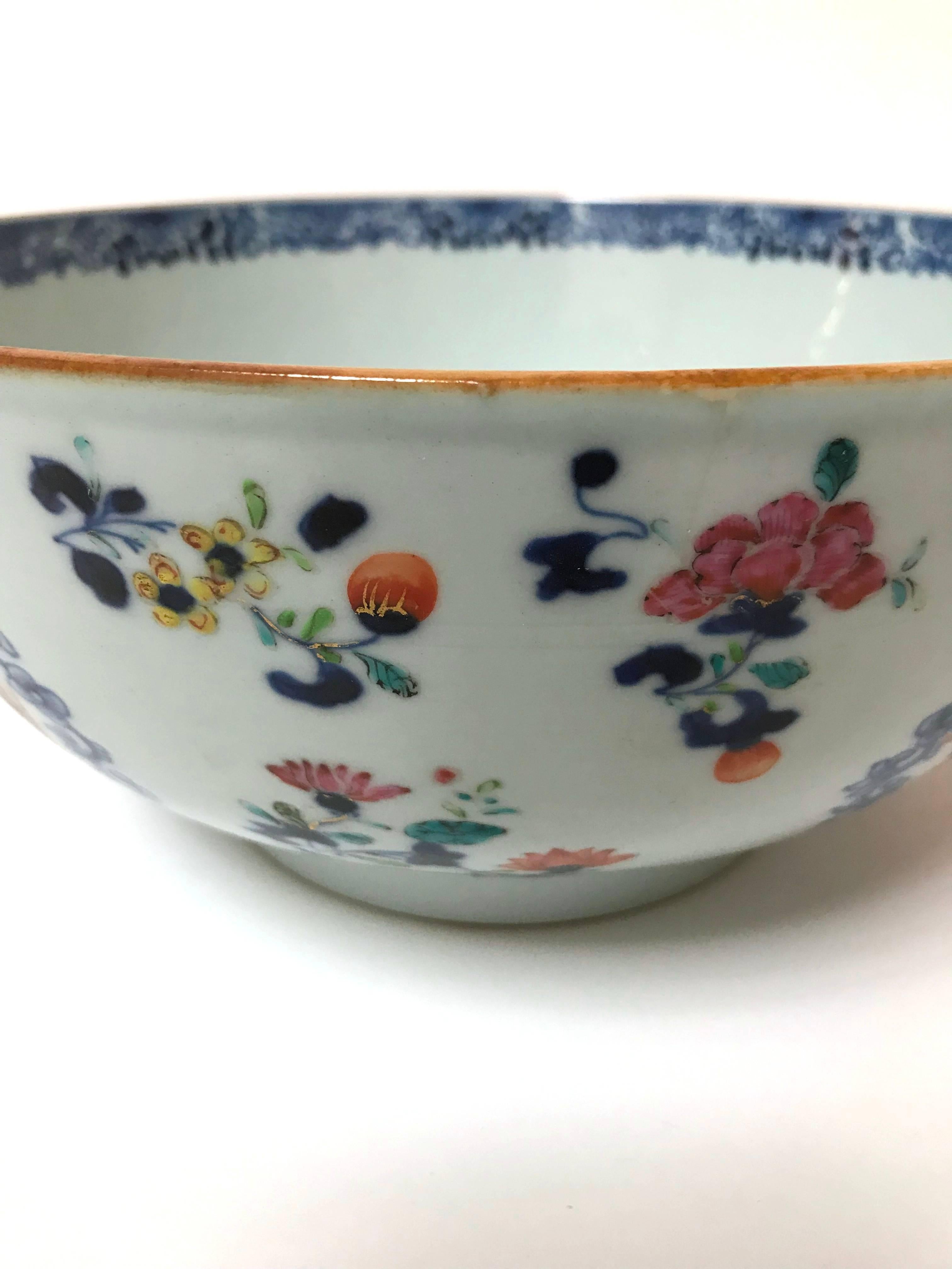 Porcelain 18th Century Chinese Export Bowl For Sale