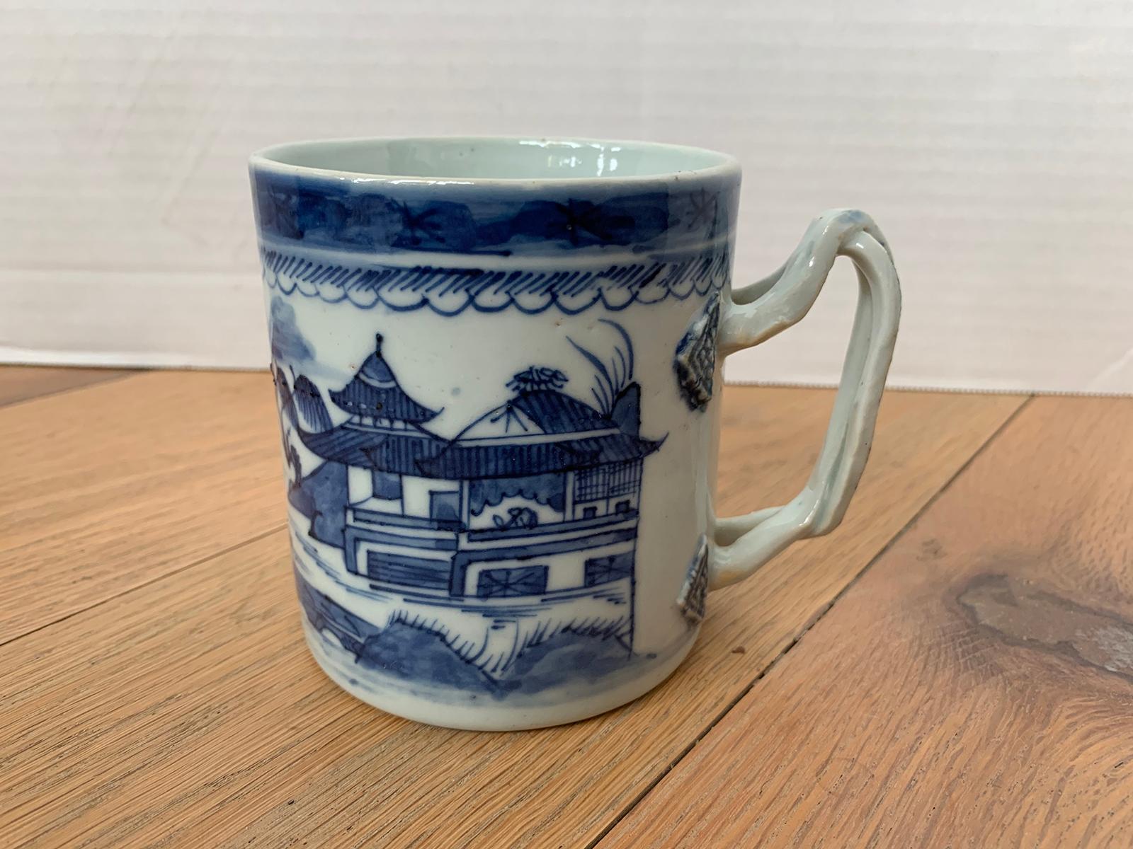 18th century Chinese export canton ware blue and white porcelain mug, unmarked.