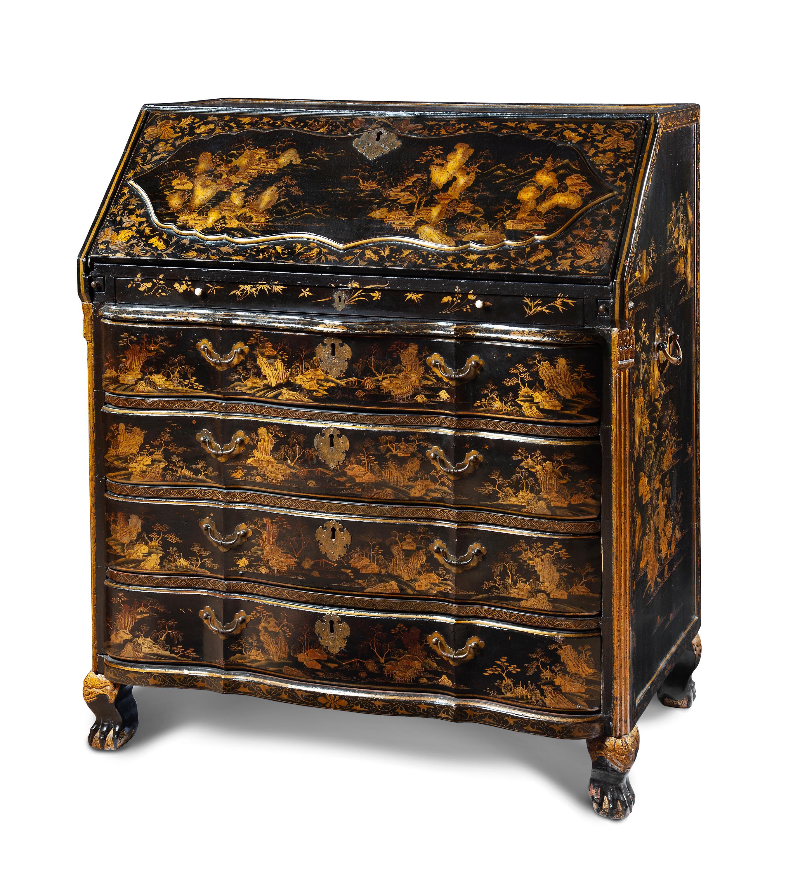 Wood 18th Century Chinese Export Lacquer Chinoiserie Bureau Desk for the Dutch Market For Sale