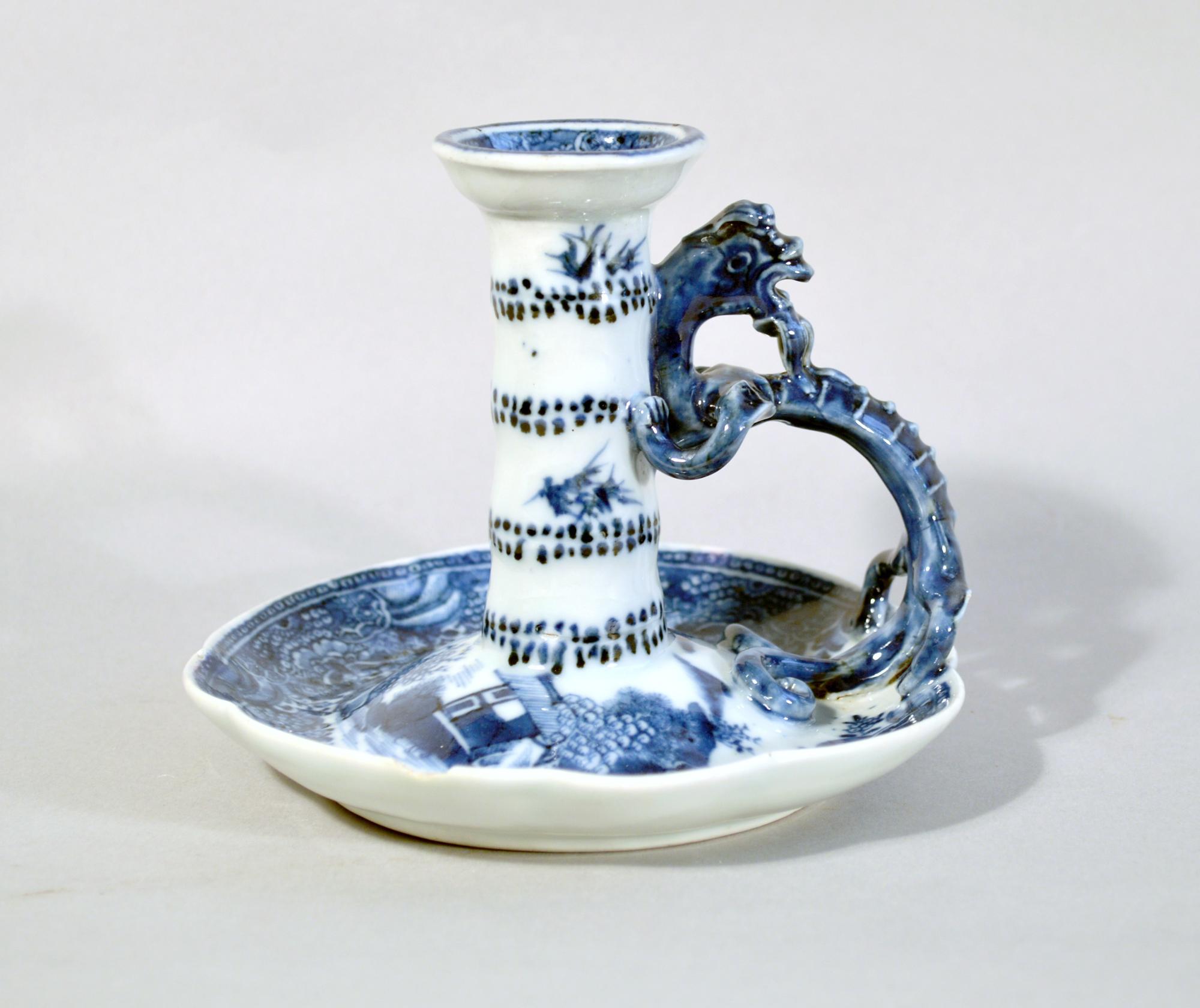 18th-Century Chinese Export Porcelain Blue and White Dragon Chamberstick In Good Condition In Downingtown, PA