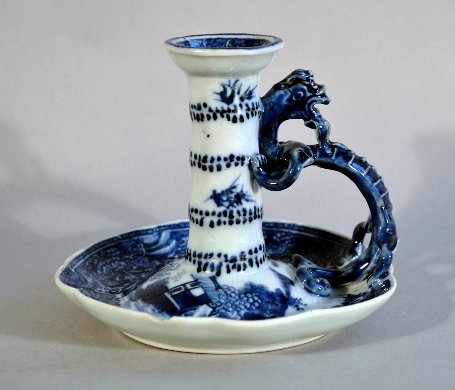 18th-Century Chinese Export Porcelain Blue and White Dragon Chamberstick 3