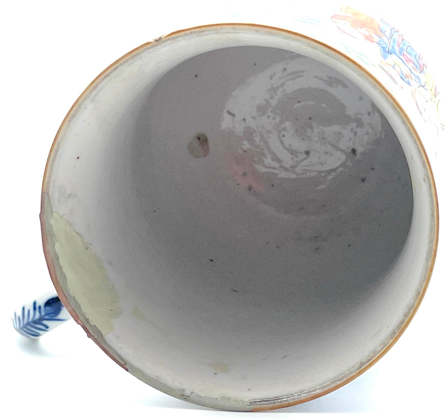 Can/tazza in porcellana d'esportazione cinese del XVIII secolo raffigurante il tiro con l'arco, come trovato*. in vendita 5