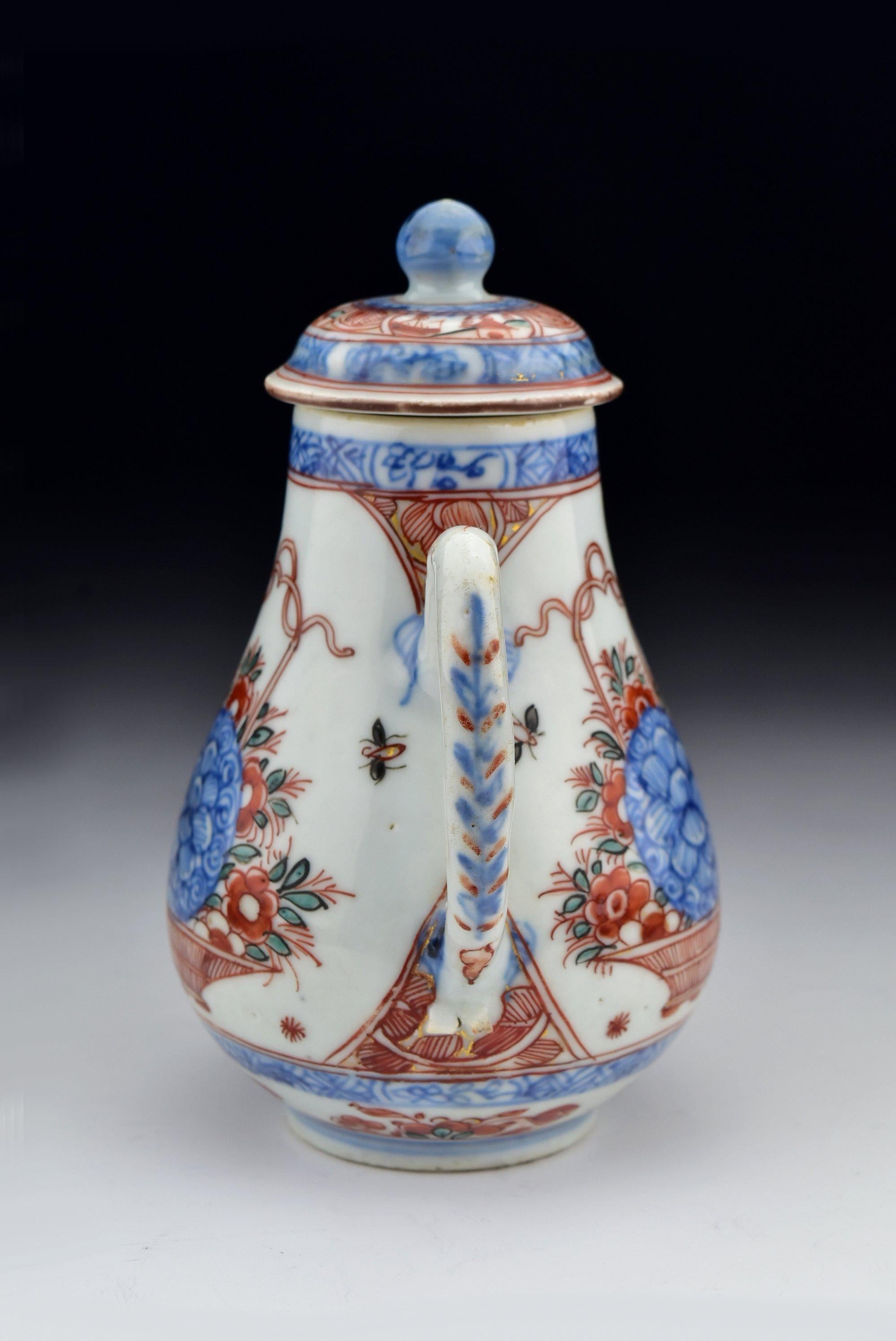 18th Century Chinese Export Porcelain Covered Cream Jug 2