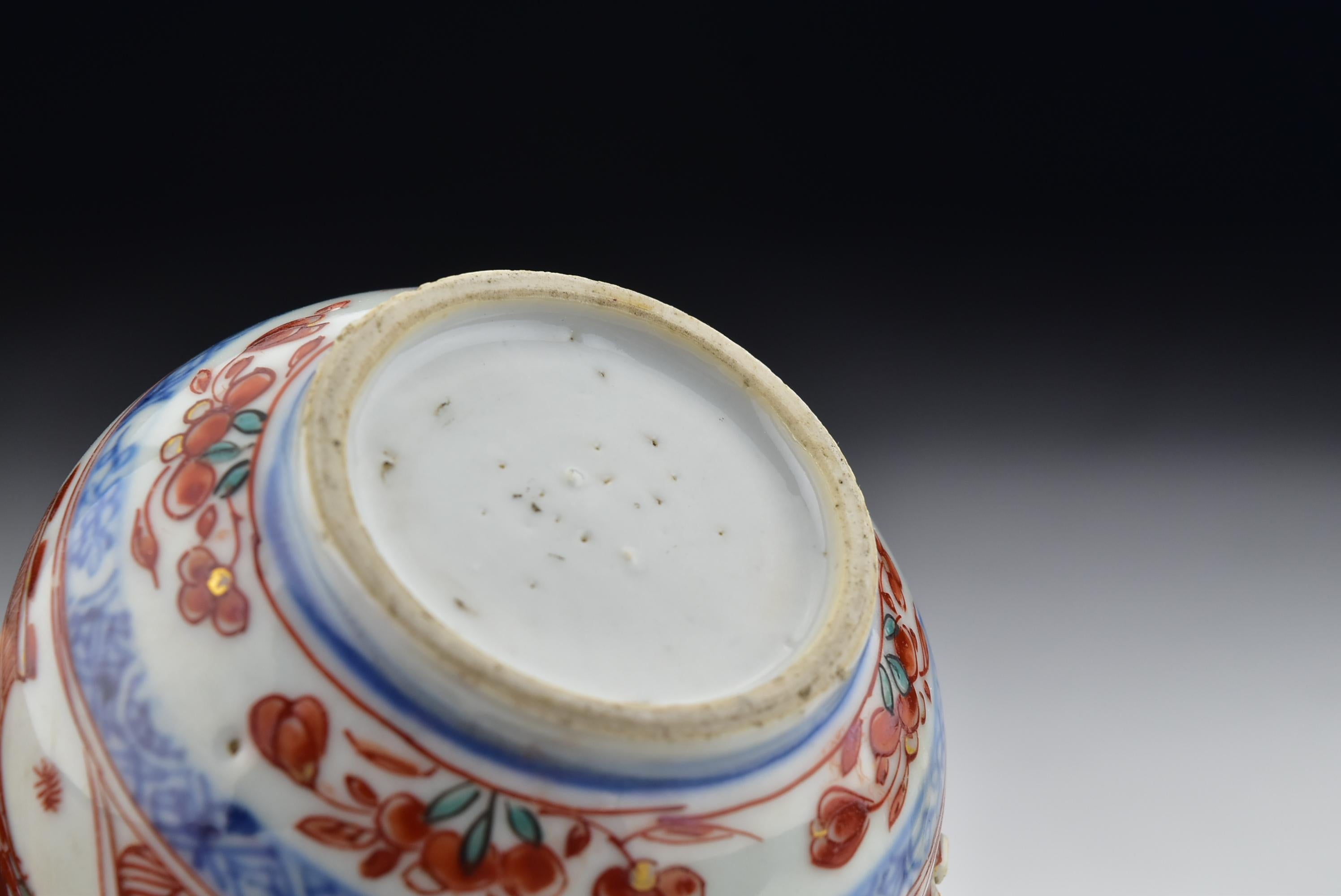 18th Century Chinese Export Porcelain Covered Cream Jug 6