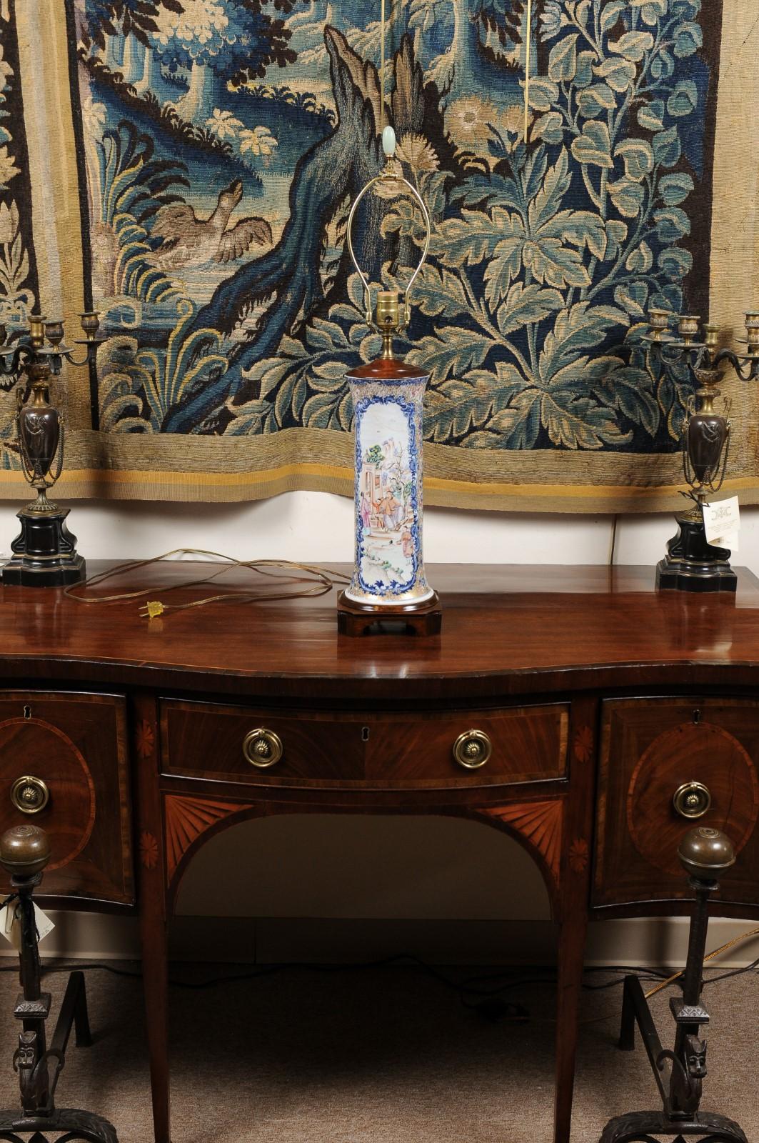Vase en porcelaine d'exportation chinoise du 18ème siècle câblé comme une lampe Bon état - En vente à Atlanta, GA