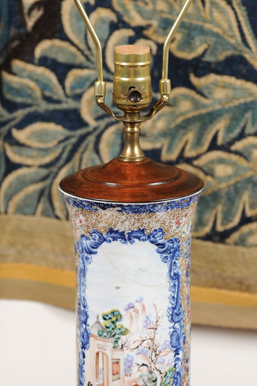Porcellana Vaso di porcellana da esportazione cinese del XVIII secolo, usato come lampada in vendita