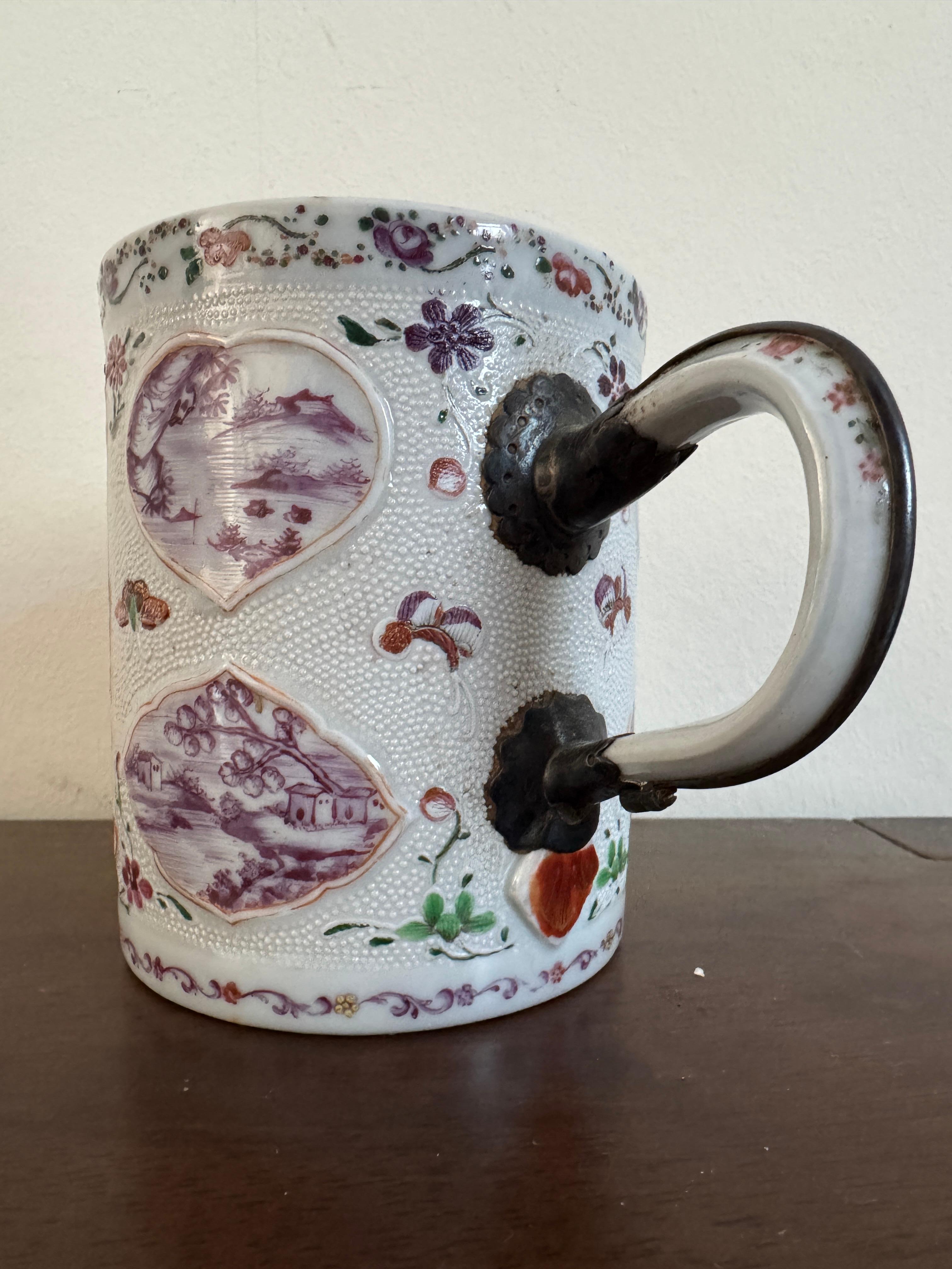 18th Century Chinese Famille Rose Tankard For Sale 2