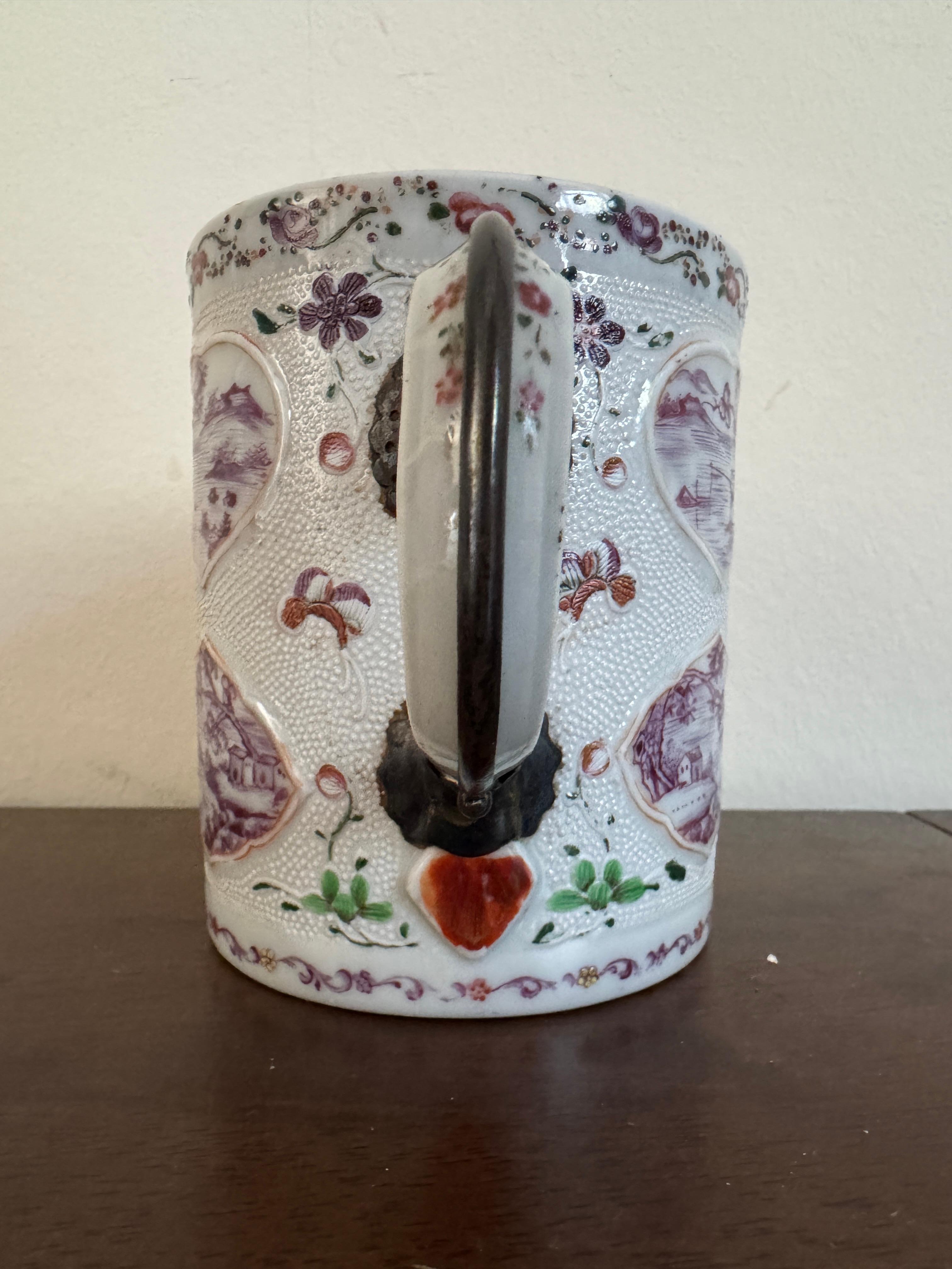 18th Century Chinese Famille Rose Tankard For Sale 3