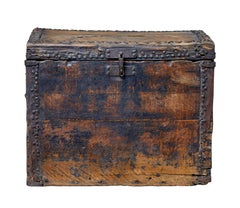 18th century Chinese hard wood coffer chest