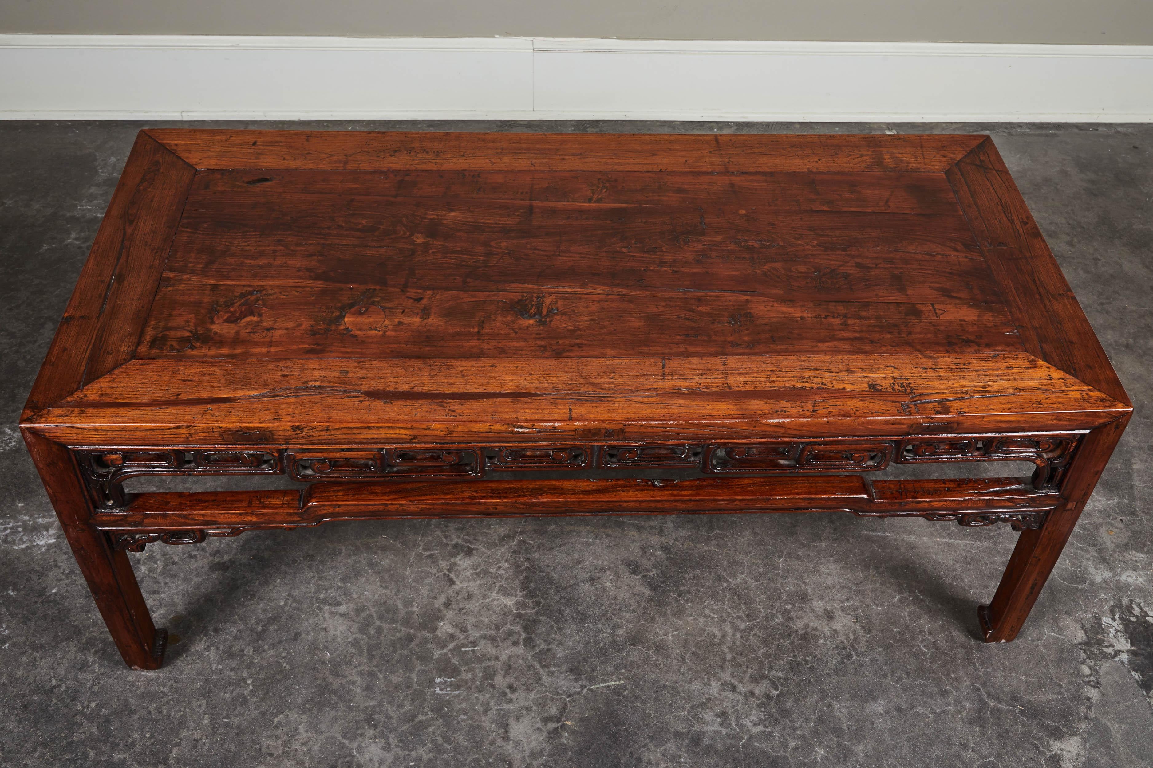 Perfect Ming style kang table (from the book of Ming furniture) in elm from Shanshi, circa 17th-18th century.