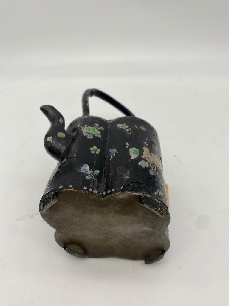 18th Century Chinese Lacquer Mother of Pearl Inlay Pewter Teapot For Sale 6