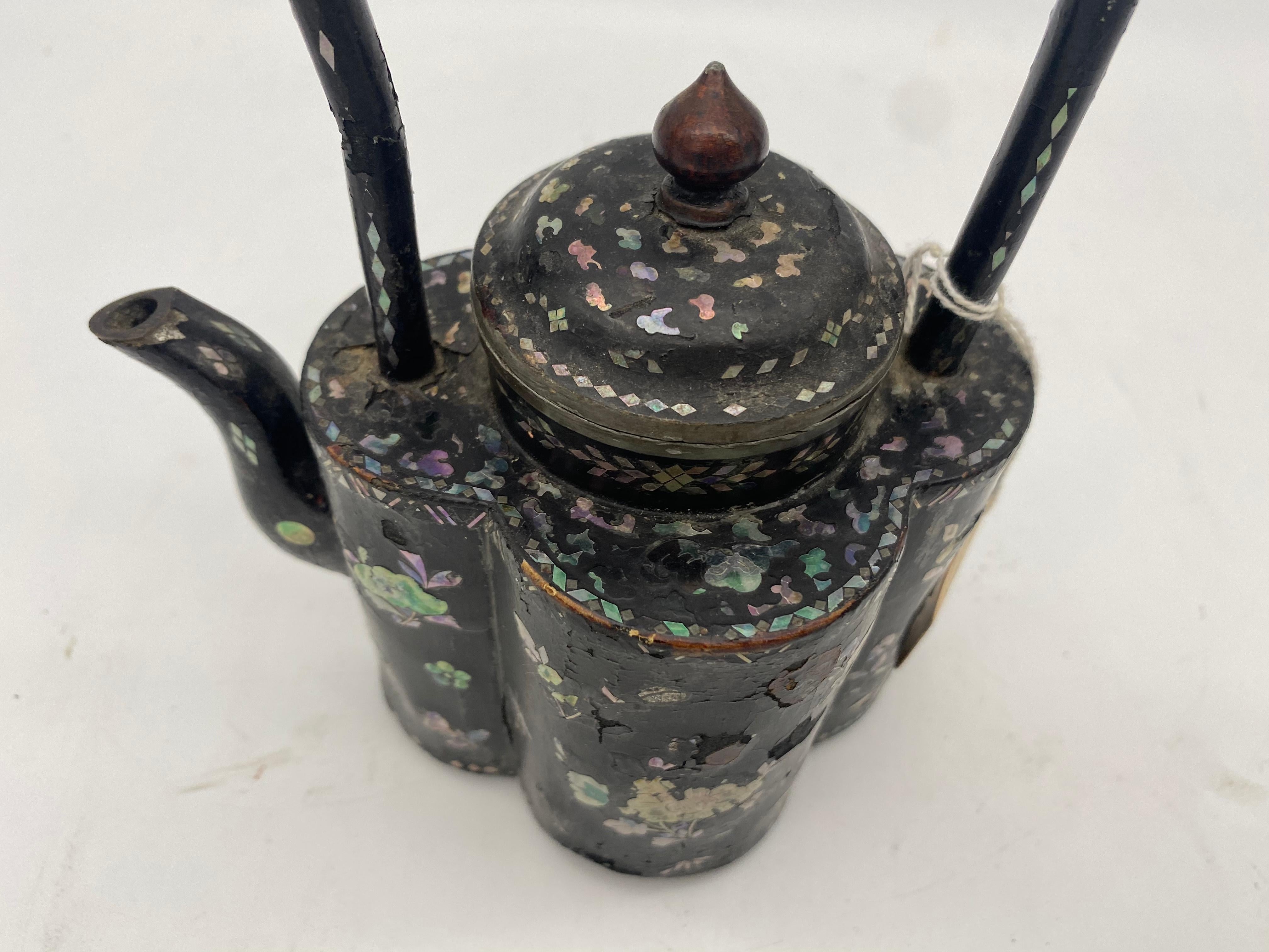 18th Century Chinese Lacquer Mother of Pearl Inlay Pewter Teapot For Sale 9