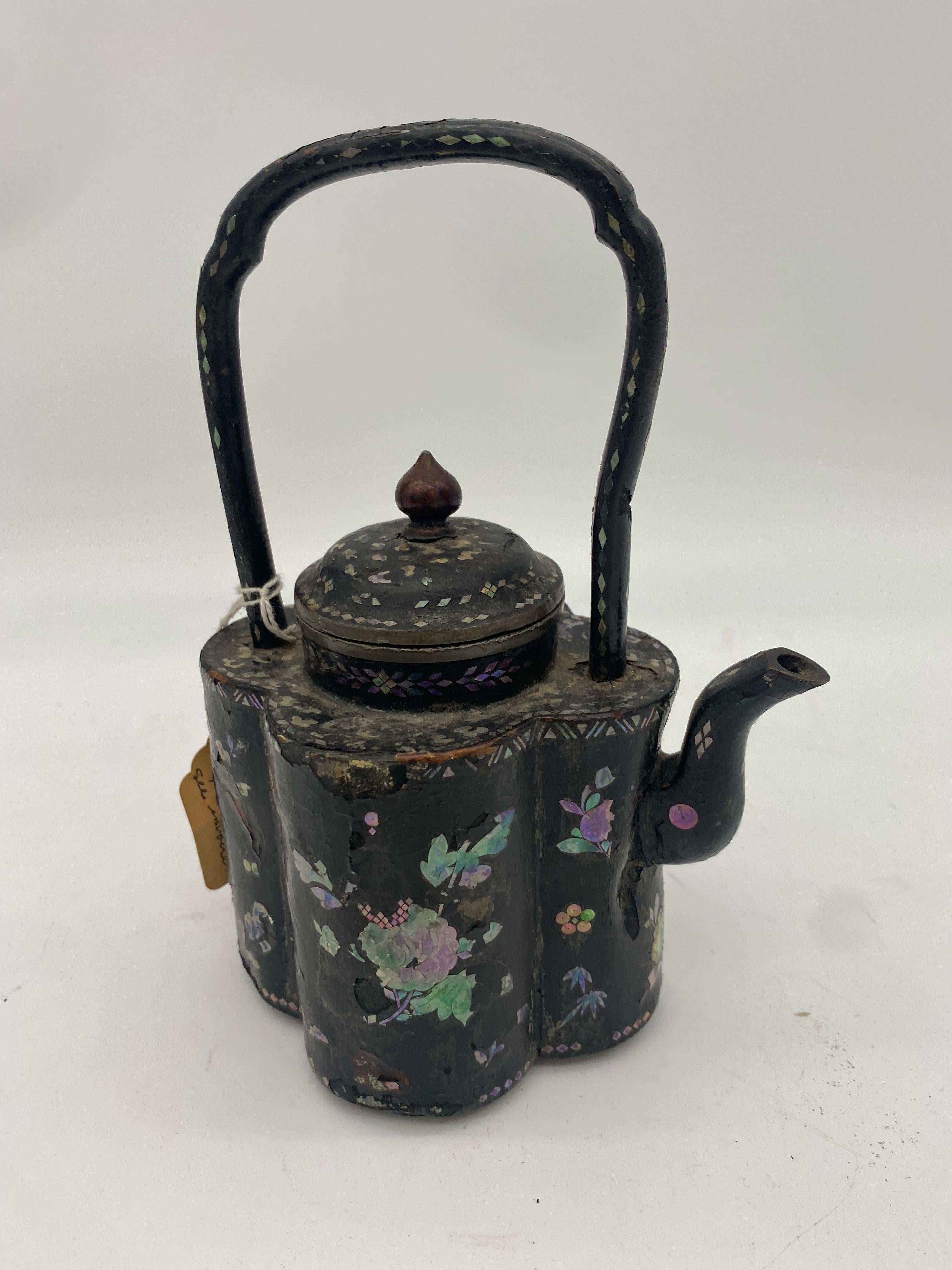 18th Century Chinese Lacquer Mother of Pearl Inlay Pewter Teapot In Good Condition For Sale In Brea, CA